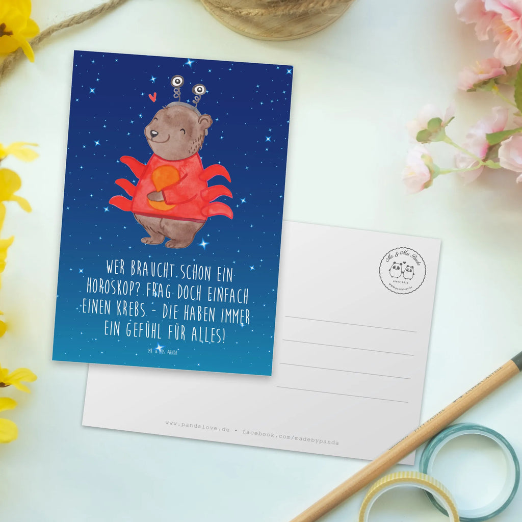 Postcard Wer braucht schon ein Horoskop? Frag doch einfach einen Krebs - die haben immer ein Gefühl für alles! Karte, Ansichtskarte, Dankeskarte, Ansichtskarten, Einladungskarte, Postkarte, Einladung, Einladungskarten Geburtstag, Geschenkkarte, Geburtstagskarte, Grußkarte, Einladung Geburtstag, Tierkreiszeichen, Sternzeichen, Horoskop, Astrologie, Aszendent