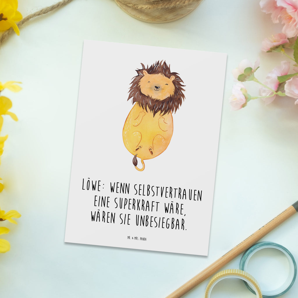 Postcard Löwe: Wenn Selbstvertrauen eine Superkraft wäre, wären sie unbesiegbar. Karte, Grußkarte, Ansichtskarten, Einladung Geburtstag, Einladung, Einladungskarten Geburtstag, Geschenkkarte, Geburtstagskarte, Postkarte, Dankeskarte, Einladungskarte, Ansichtskarte, Tierkreiszeichen, Sternzeichen, Horoskop, Astrologie, Aszendent