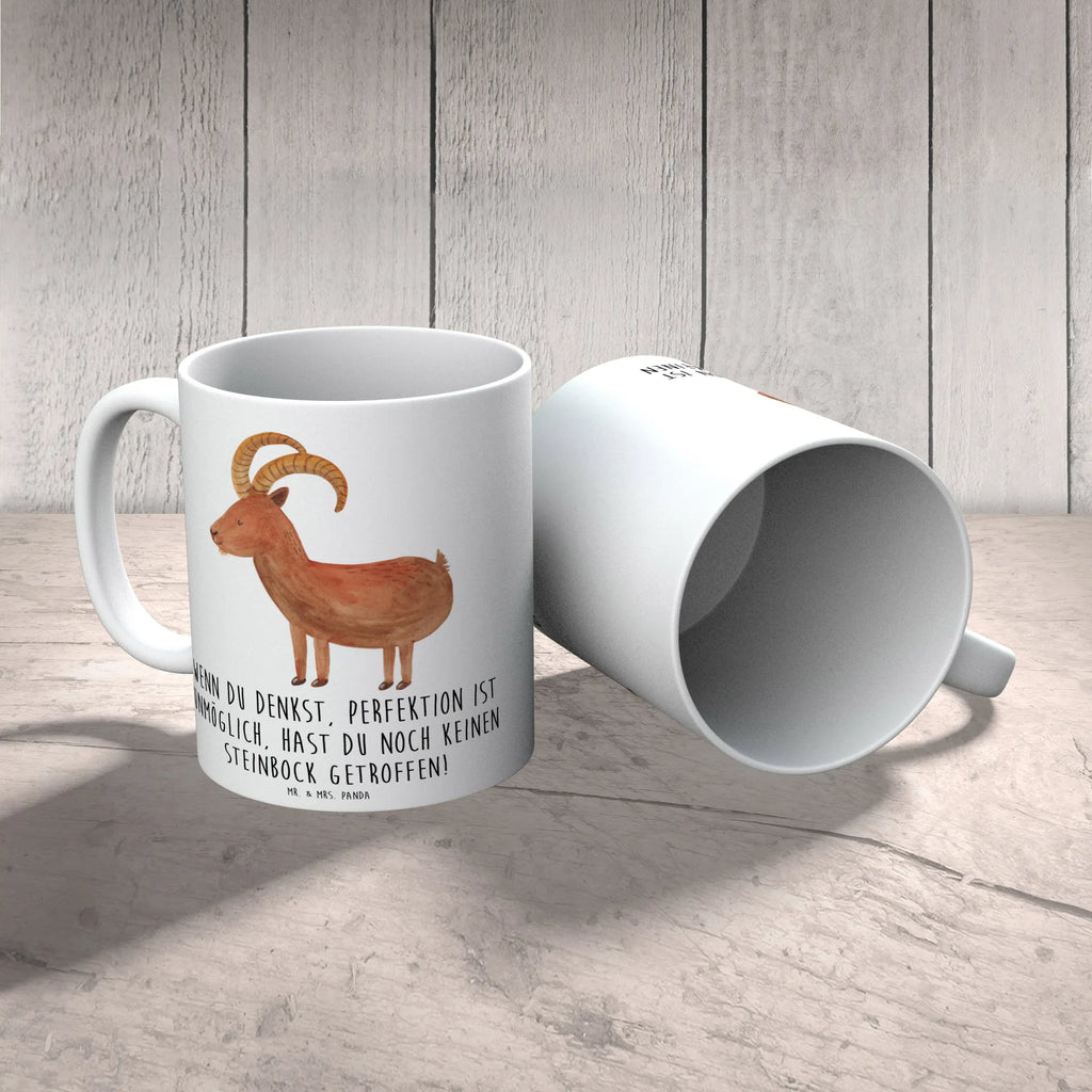 Mug Wenn du denkst, Perfektion ist unmöglich, hast du noch keinen Steinbock getroffen! Tasse mit Motiven, Kaffeetasse, Porzellantasse, Teetasse, Keramiktasse, Tasse, Tasse mit Zitaten, Bürotasse, Geschenktasse, Tierkreiszeichen, Sternzeichen, Horoskop, Astrologie, Aszendent