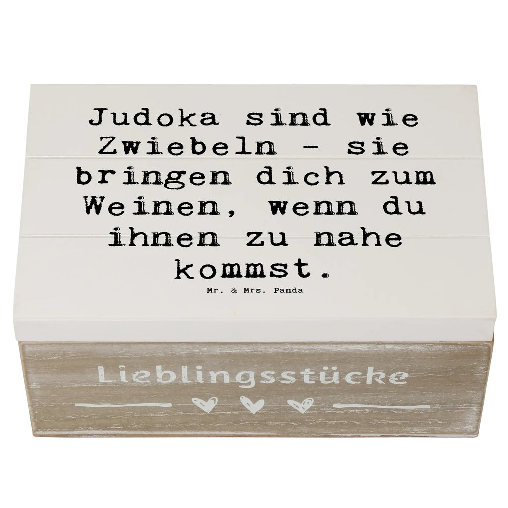 Holzkiste Spruch Judo Zwiebel Schatulle, Aufbewahrungsbox aus Holz, aufbewahrungskisten, kiste holz, Aufbewahrungskiste, holzschachtel, Holzbox, Holzkisten, Holz Aufbewahrungsbox, Holzkiste, Aufbewahrungsbox, aufbewahrungsboxen, Holztruhe, aufbewahrungskiste mit deckel, Holzbox mit Deckel, holztruhen, truhe holz, Holzkiste mit Deckel, holzschatulle, Box aus Holz, Holzboxen, aufbewahrungstruhe, holzkästchen, box holz, Aufbewahrungsbox Holz, Sportler, Gewinn, Geschenk, Auszeichnung, Dankeschön, Danke, Hobby, Sportart, Sport, Schenken