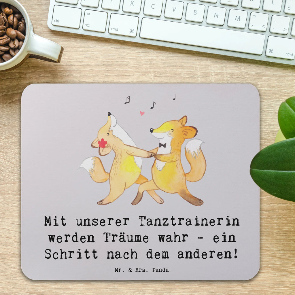 Mouse mat Mit unserer Tanztrainerin werden Träume wahr - ein Schritt nach dem anderen! Mauspad, Büroausstattung, Designer Mauspad, Mousepad, Einzigartiges Mauspad, Arbeitszimmer, Mauspad Büro, Mausunterlage, Computer zubehör, PC Zubehör, Geschenk, Sport, Sportart, Hobby, Schenken, Danke, Dankeschön, Auszeichnung, Gewinn, Sportler