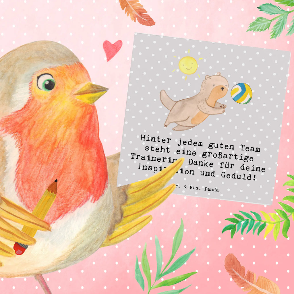 Deluxe Card Hinter jedem guten Team steht eine großartige Trainerin. Danke für deine Inspiration und Geduld! Glückwunschkarte, Geburtstagskarte, Grußkarte, Klappkarte, Einladungskarte, Hochwertige Grußkarte, Karte, Hochzeitskarte, Hochwertige Klappkarte, Geschenk, Sport, Sportart, Hobby, Schenken, Danke, Dankeschön, Auszeichnung, Gewinn, Sportler