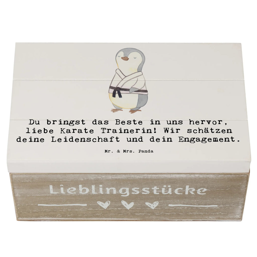 Wooden chest Du bringst das Beste in uns hervor, liebe Karate Trainerin! Wir schätzen deine Leidenschaft und dein Engagement. Geschenkdose, Erinnerungskiste, Dekokiste, Geschenkbox, Truhe, XXL, Kiste, Aufbewahrungsbox, Schatzkiste, Holzkiste, Erinnerungsbox, Schatulle, Geschenk, Sport, Sportart, Hobby, Schenken, Danke, Dankeschön, Auszeichnung, Gewinn, Sportler