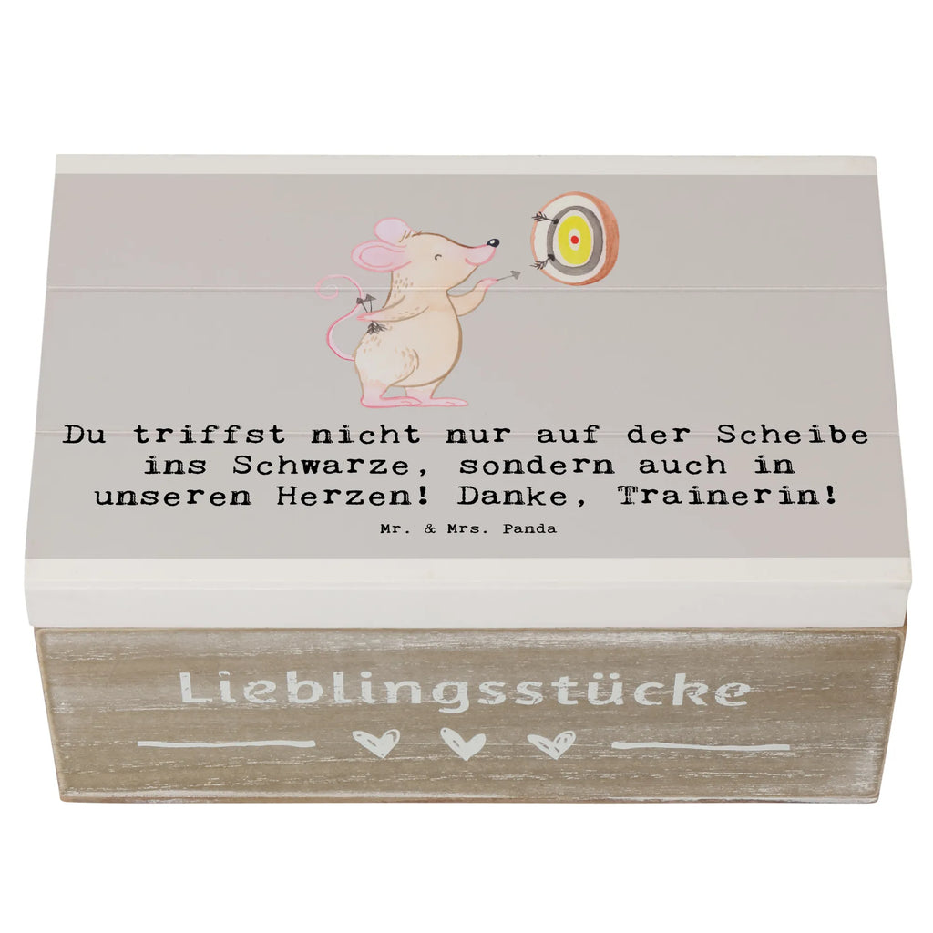 Wooden chest Du triffst nicht nur auf der Scheibe ins Schwarze, sondern auch in unseren Herzen! Danke, Trainerin! Aufbewahrungsbox, Kiste, Geschenkdose, Geschenkbox, Schatulle, Holzkiste, Schatzkiste, Truhe, Erinnerungskiste, Dekokiste, XXL, Erinnerungsbox, Geschenk, Sport, Sportart, Hobby, Schenken, Danke, Dankeschön, Auszeichnung, Gewinn, Sportler