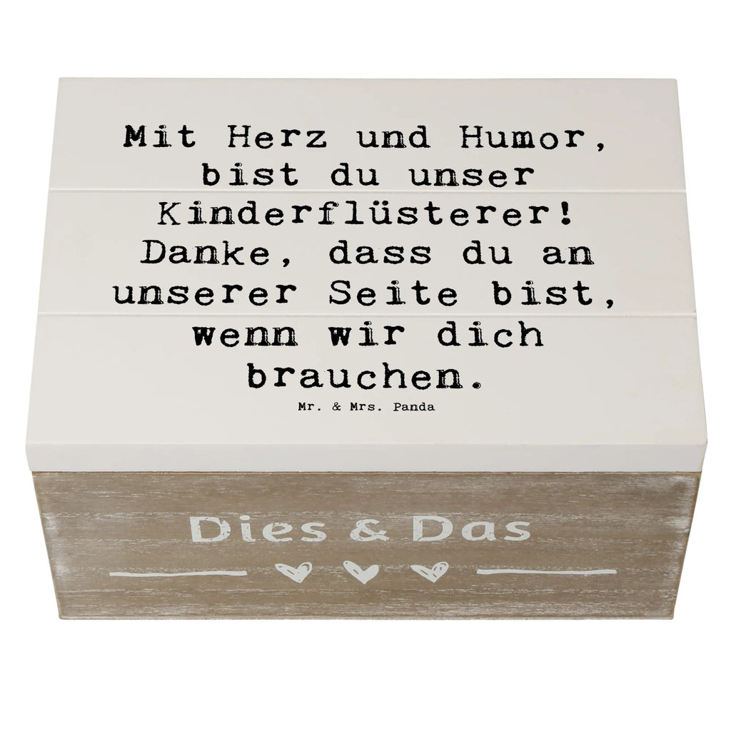 Wooden chest Saying Mit Herz und Humor, bist du unser Kinderflüsterer! Danke, dass du an unserer Seite bist, wenn wir dich brauchen. Holzkiste, Kiste, Schatzkiste, Truhe, Schatulle, XXL, Erinnerungsbox, Erinnerungskiste, Dekokiste, Aufbewahrungsbox, Geschenkbox, Geschenkdose