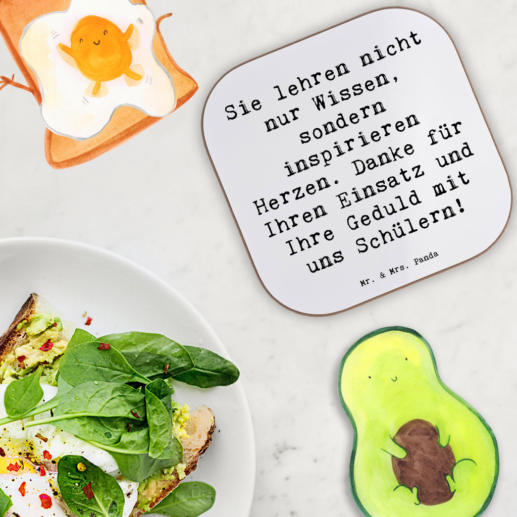 Square coaster Saying Sie lehren nicht nur Wissen, sondern inspirieren Herzen. Danke für Ihren Einsatz und Ihre Geduld mit uns Schülern! eckiger untersetzer, Tischuntersetzer, weinuntersetzer, Untersetzer Glas, Untersetzer für Gläser, Glasuntersetzer, Quadratischer Untersetzer, grill untersetzer, Becheruntersetzer, Untersetzer Gläser, Coaster, Untersetzer Kaffee, hartfaser untersetzer, Design Untersetzer, Tassenuntersetzer, Tischschoner, Getränkeuntersetzer, garten untersetzer, Holzuntersetzer, Untersetzer Tee, hartfaseruntersetzer, unterleger, deko untersetzer, weinglasuntersetzer, Untersetzer Quadratisch, Kaffeeuntersetzer, Teeuntersetzer, Untersetzer, party untersetzer, bieruntersetzer, bar untersetzer, Flaschenuntersetzer, Baruntersetzer, schutzuntersetzer, gläseruntersetzer, Untersetzer Tasse, Tassen Untersetzer, esstisch untersetzer, weinflaschenuntersetzer, shopify, schöne sprüche, liebe, freude, lebensweisheiten, alltag verschönern, spruch kollektion, geschenkideen, Einzigartig, mr and mrs panda, sprüche, Kreativ, Dekoration, nachhaltige geschenke, zitate, glück, sprüche sammlung, motivation, wanddeko, inspiration, wohnaccessoires, Lächeln