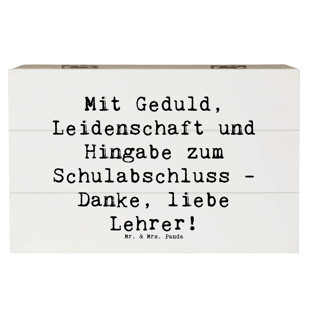 Wooden chest Saying Mit Geduld, Leidenschaft und Hingabe zum Schulabschluss - Danke, liebe Lehrer! Box, schmuckkiste, Schatzkiste, erinnerungsbox holz, Geschenkbox, Holzkiste, holzkästchen, Aufbewahrungstruhe, aufbewahrungskiste mit deckel, schatzkiste holz, fotobox, schatztruhe, truhe holz, geschenkbox holz, Erinnerungskiste, Holz Aufbewahrungsbox, Kiste mit Deckel, holzschatulle, box holz, Erinnerungsbox, Holzbox mit Deckel, Holzkiste mit Deckel, Kiste, kiste holz, holzschachtel, Holztruhe, schmucktruhe, truhe mit deckel, Aufbewahrungsbox Holz, Aufbewahrungskiste, Holzbox, fotokiste, Aufbewahrungsbox aus Holz, geschenkkiste, schmuckbox, Box aus Holz, Schatulle, Truhe, geschenkbox mit deckel, wanddeko, Dekoration, sprüche, zitate, spruch kollektion, inspiration, motivation, lebensweisheiten, geschenkideen, wohnaccessoires, sprüche sammlung, schöne sprüche, glück, liebe, freude, Lächeln, alltag verschönern, nachhaltige geschenke, Kreativ, Einzigartig, shopify, mr and mrs panda