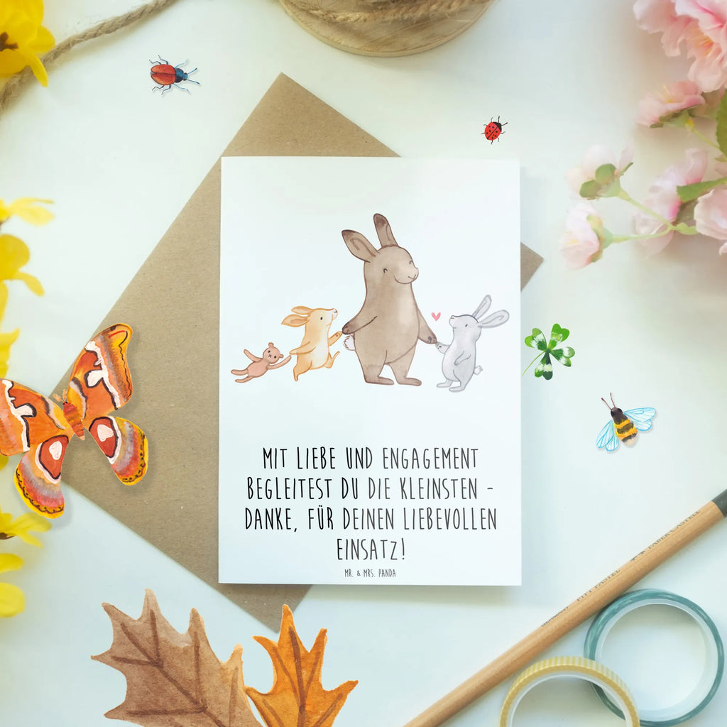 Greetings card Mit Liebe und Engagement begleitest du die Kleinsten - Danke, für deinen liebevollen Einsatz! Hochzeitskarte, Grußkarte, Geburtstagskarte, Klappkarte, Karte, Einladungskarte, Glückwunschkarte, Ansichtskarten
