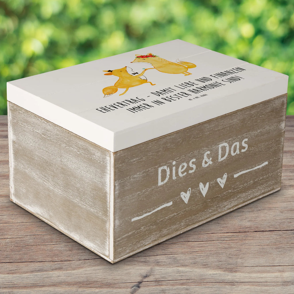 Wooden chest Ehevertrag - Damit Liebe und Finanzen immer in bester Harmonie sind! Dekokiste, Schatzkiste, Geschenkdose, Holzkiste, Aufbewahrungsbox, Kiste, Geschenkbox, XXL, Truhe, Erinnerungskiste, Erinnerungsbox, Schatulle, Hochzeit, Hochzeitsgeschenk, Ehe, Hochzeitsfeier, Trauung, Trauungsgeschenk, Hochzeitskarte, Verlobungsfeier, Verlobungsgeschenk, Hochzeitsgeschenkideen, Hochzeitsgeschenke für Brautpaar
