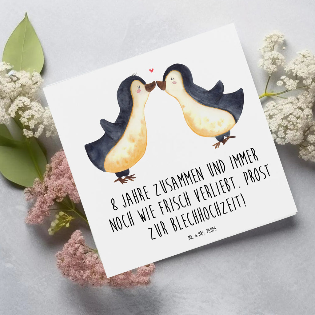 Deluxe Card 8 Jahre zusammen und immer noch wie frisch verliebt. Prost zur Blechhochzeit! Grußkarte, Karte, Hochzeitskarte, Geburtstagskarte, Hochwertige Klappkarte, Hochwertige Grußkarte, Glückwunschkarte, Klappkarte, Einladungskarte, Hochzeit, Hochzeitsgeschenk, Ehe, Hochzeitsfeier, Trauung, Trauungsgeschenk, Verlobungsfeier, Verlobungsgeschenk, Hochzeitsgeschenkideen, Hochzeitsgeschenke für Brautpaar