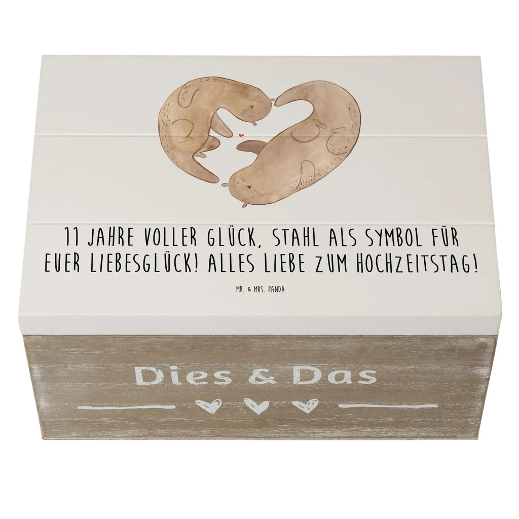 Wooden chest 11 Jahre voller Glück, Stahl als Symbol für euer Liebesglück! Alles Liebe zum Hochzeitstag! Schatulle, Erinnerungsbox, Kiste, Geschenkdose, Dekokiste, Geschenkbox, Schatzkiste, Aufbewahrungsbox, Erinnerungskiste, Truhe, Holzkiste, XXL, Hochzeit, Hochzeitsgeschenk, Ehe, Hochzeitsfeier, Trauung, Trauungsgeschenk, Hochzeitskarte, Verlobungsfeier, Verlobungsgeschenk, Hochzeitsgeschenkideen, Hochzeitsgeschenke für Brautpaar