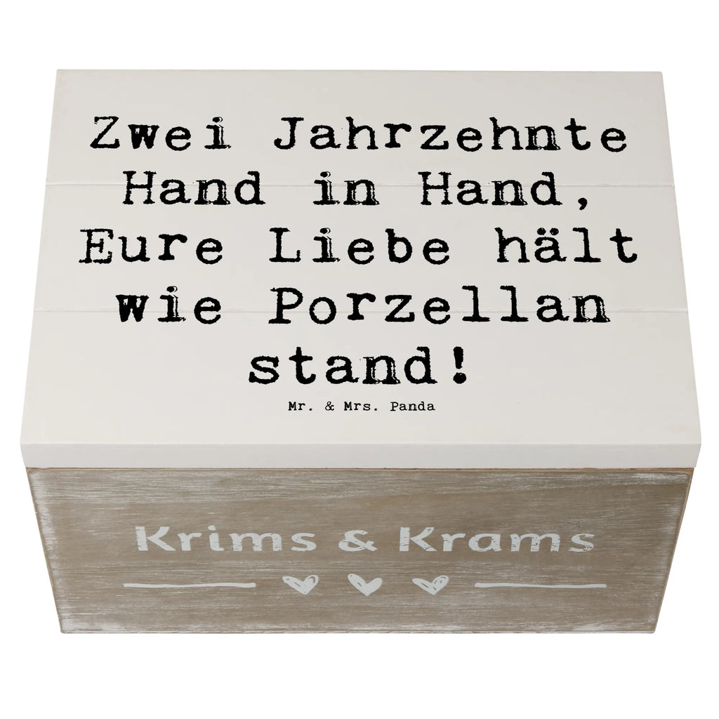 Holzkiste Spruch 20. Hochzeitstag Porzellanhochzeit XXL, Aufbewahrungsbox, Dekokiste, Geschenkbox, Erinnerungskiste, Erinnerungsbox, Holzkiste, Schatulle, Schatzkiste, Kiste, Geschenkdose, Truhe, Hochzeit, Hochzeitsgeschenk, Ehe, Hochzeitsfeier, Trauung, Trauungsgeschenk, Hochzeitskarte, Verlobungsfeier, Verlobungsgeschenk, Hochzeitsgeschenkideen, Hochzeitsgeschenke für Brautpaar