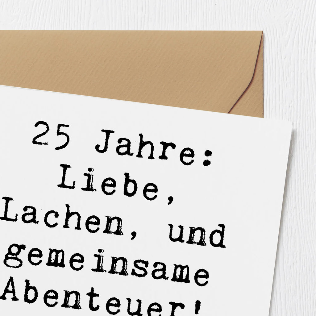 Deluxe Card Saying 25 Jahre: Liebe, Lachen, und gemeinsame Abenteuer! Prost auf die nächsten 25! Hochwertige Grußkarte, Glückwunschkarte, Einladungskarte, Hochzeitskarte, Grußkarte, Hochwertige Klappkarte, Geburtstagskarte, Klappkarte, Karte, Hochzeit, Hochzeitsgeschenk, Ehe, Hochzeitsfeier, Trauung, Trauungsgeschenk, Verlobungsfeier, Verlobungsgeschenk, Hochzeitsgeschenkideen, Hochzeitsgeschenke für Brautpaar