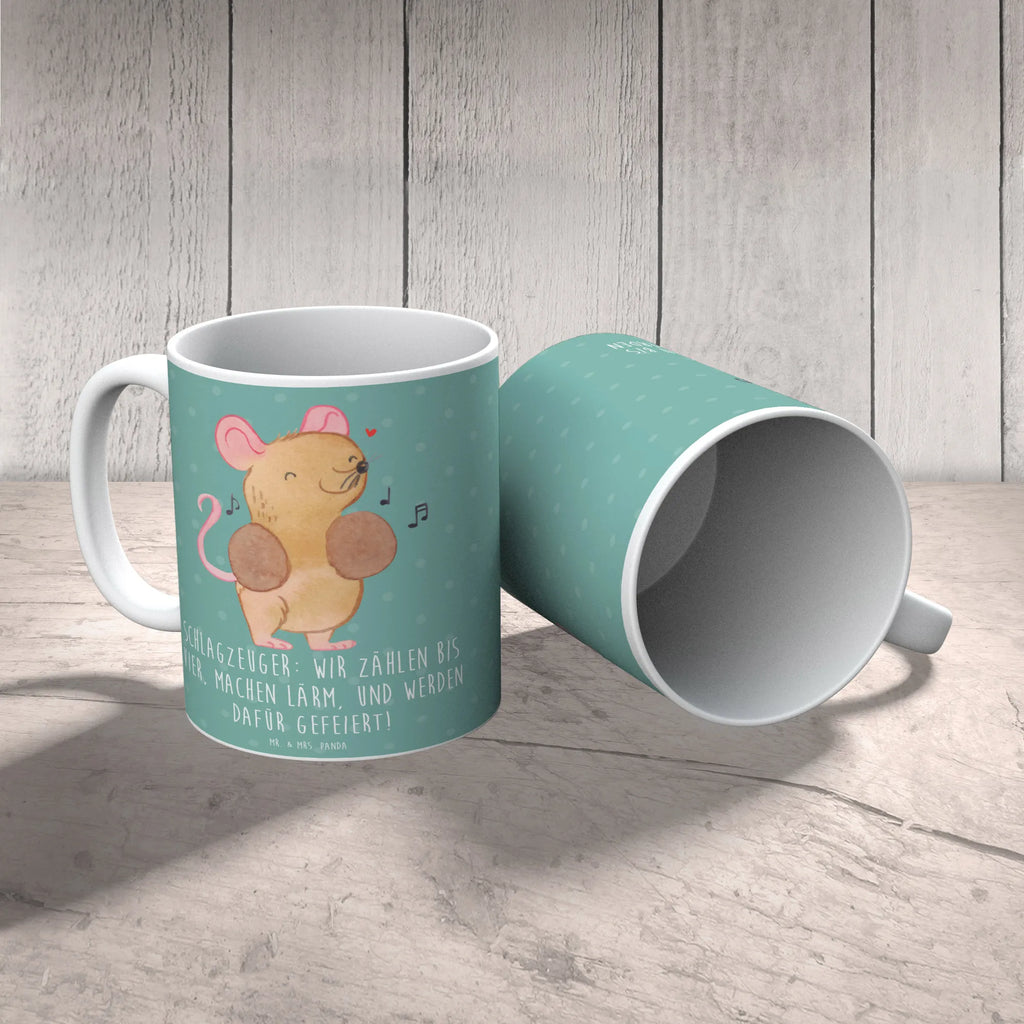 Mug Schlagzeuger: Wir zählen bis vier, machen Lärm, und werden dafür gefeiert! Bürotasse, Tasse mit Motiven, Geschenktasse, Porzellantasse, Kaffeetasse, Tasse mit Zitaten, Teetasse, Tasse, Keramiktasse, Instrumente, Geschenke Musiker, Musikliebhaber