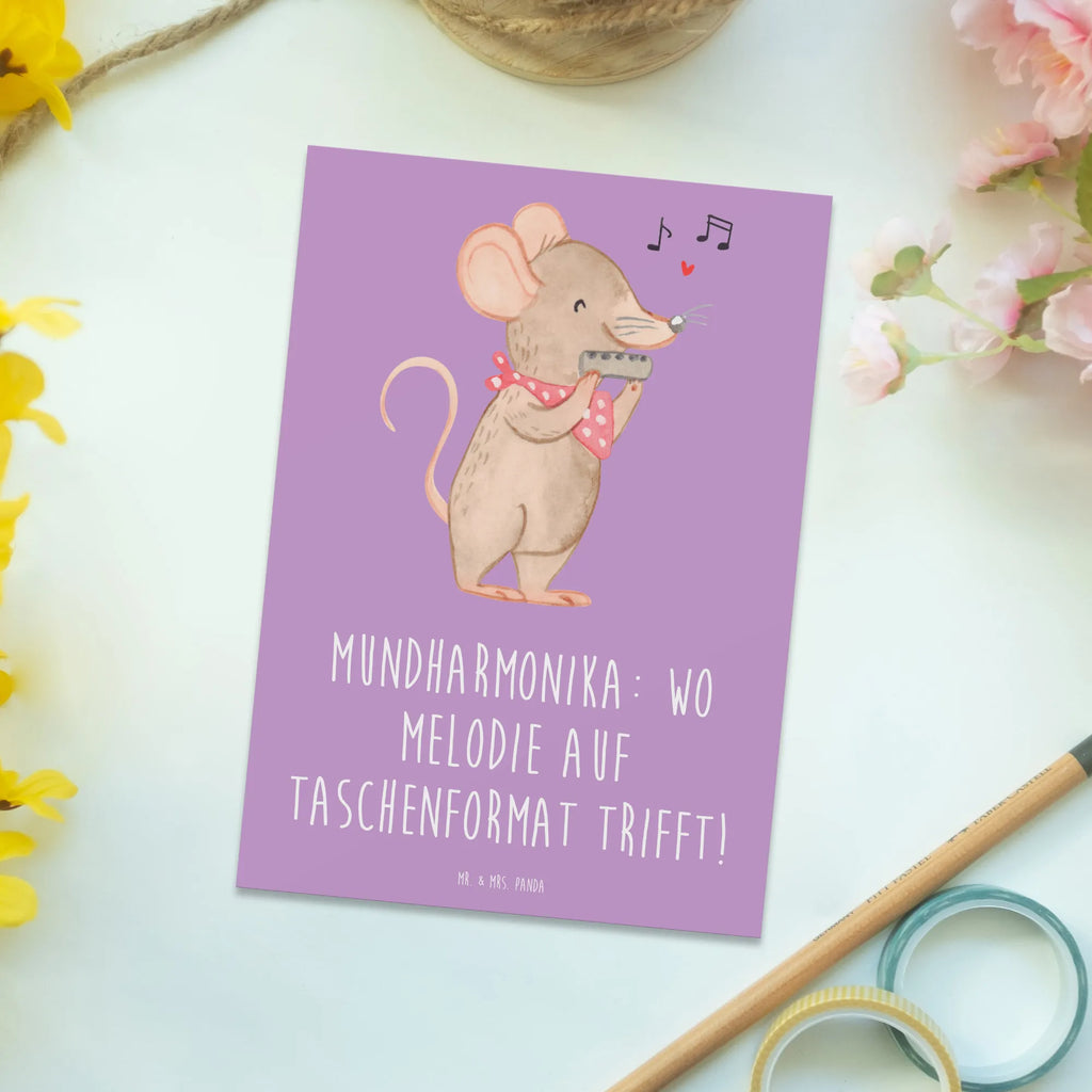 Postkarte Mundharmonika: Wo Melodie auf Taschenformat trifft! Dankeskarte, Ansichtskarten, Einladung, Ansichtskarte, Einladung Geburtstag, Karte, Postkarte, Einladungskarte, Einladungskarten Geburtstag, Grußkarte, Geburtstagskarte, Geschenkkarte, Instrumente, Geschenke Musiker, Musikliebhaber