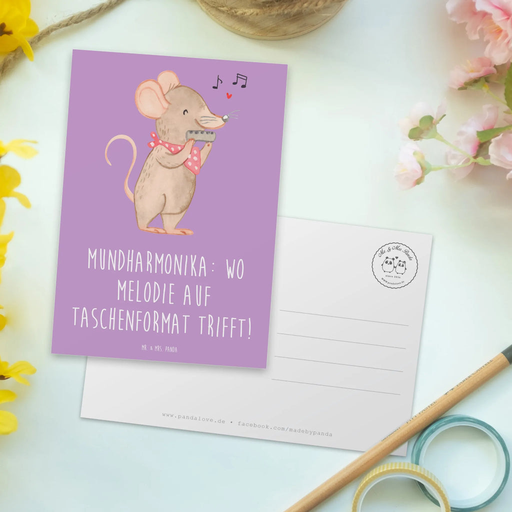 Postkarte Mundharmonika: Wo Melodie auf Taschenformat trifft! Dankeskarte, Ansichtskarten, Einladung, Ansichtskarte, Einladung Geburtstag, Karte, Postkarte, Einladungskarte, Einladungskarten Geburtstag, Grußkarte, Geburtstagskarte, Geschenkkarte, Instrumente, Geschenke Musiker, Musikliebhaber