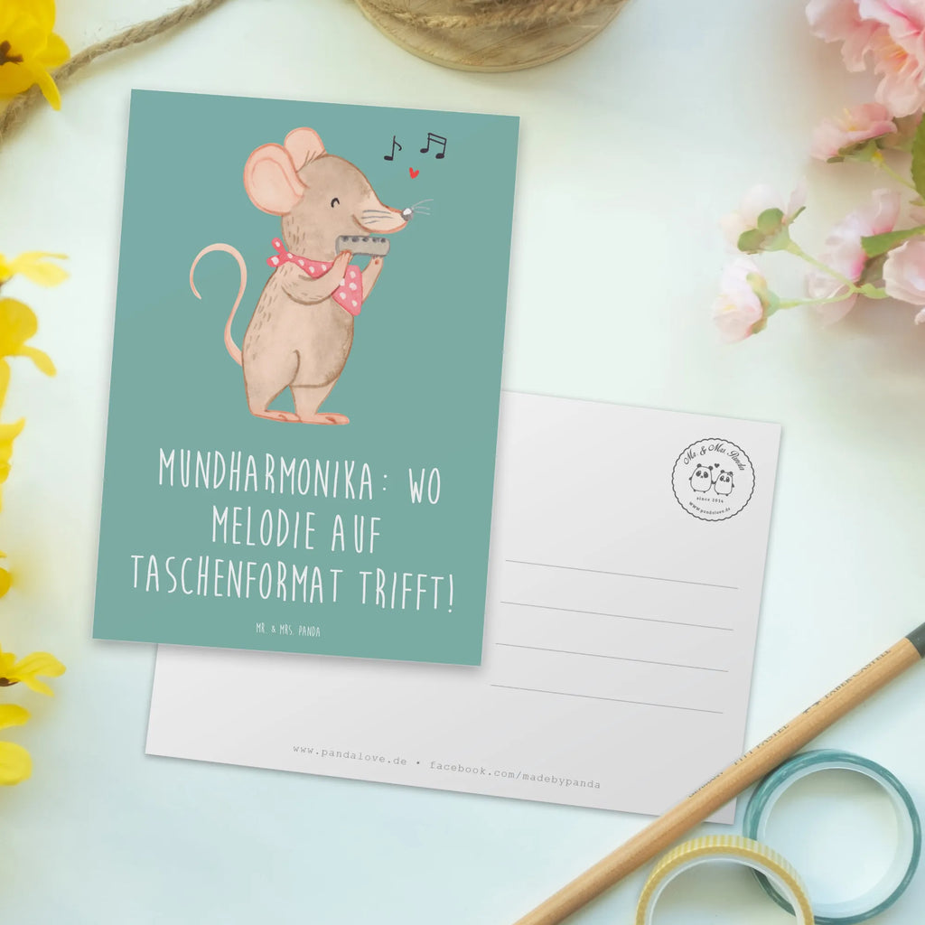Postkarte Mundharmonika: Wo Melodie auf Taschenformat trifft! Dankeskarte, Ansichtskarten, Einladung, Ansichtskarte, Einladung Geburtstag, Karte, Postkarte, Einladungskarte, Einladungskarten Geburtstag, Grußkarte, Geburtstagskarte, Geschenkkarte, Instrumente, Geschenke Musiker, Musikliebhaber