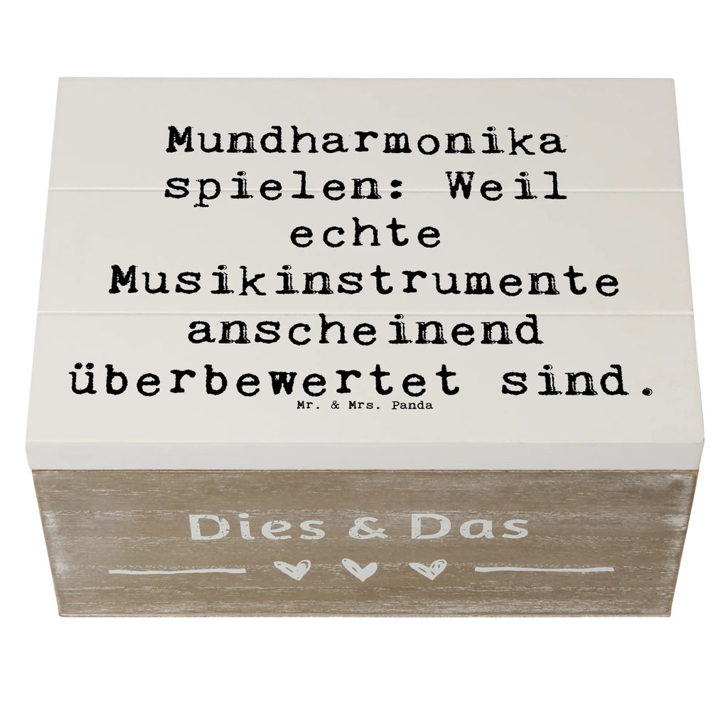 Holzkiste Spruch Mundharmonika spielen: Weil echte Musikinstrumente anscheinend überbewertet sind. Schatulle, Holzkiste, Erinnerungskiste, Erinnerungsbox, XXL, Truhe, Geschenkbox, Aufbewahrungsbox, Dekokiste, Geschenkdose, Schatzkiste, Kiste, Instrumente, Geschenke Musiker, Musikliebhaber