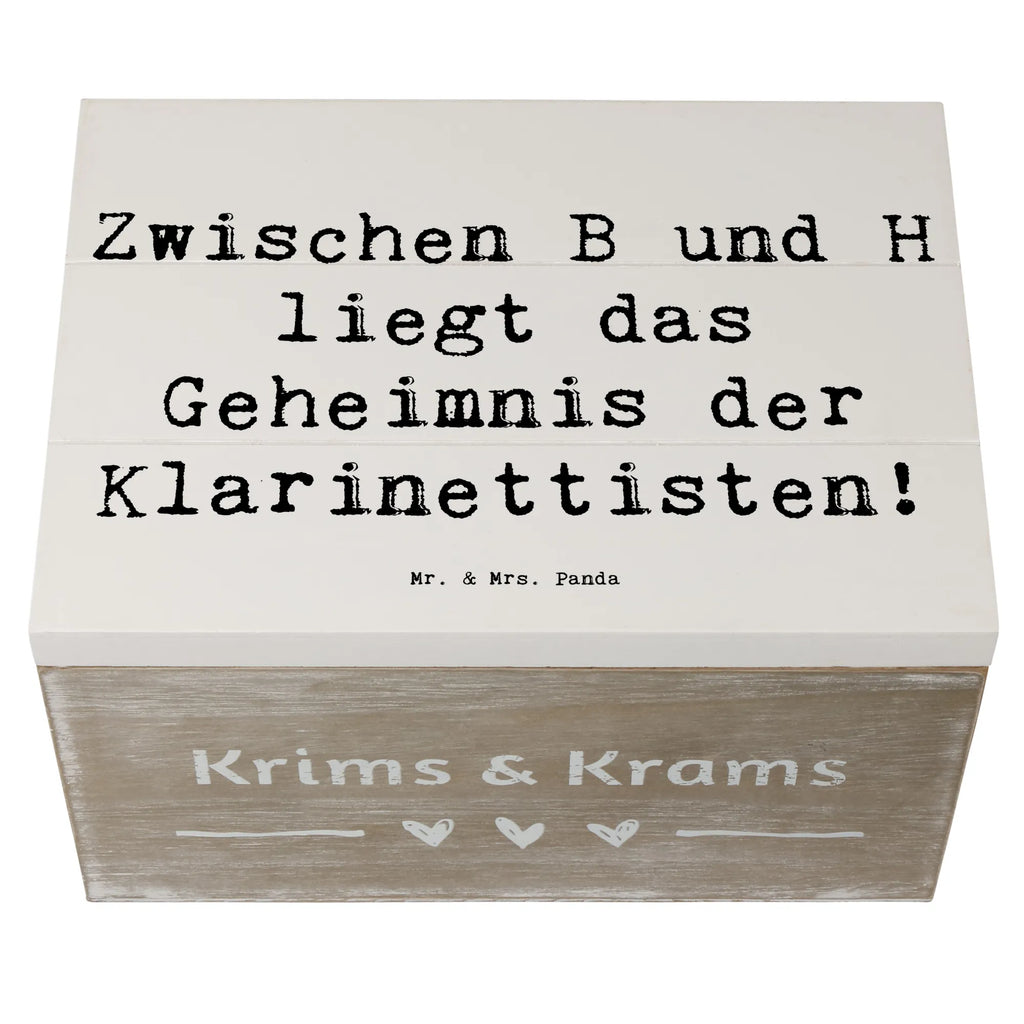 Wooden chest Saying Zwischen B und H liegt das Geheimnis der Klarinettisten! Geschenkbox, Truhe, XXL, Aufbewahrungsbox, Dekokiste, Kiste, Holzkiste, Schatulle, Schatzkiste, Erinnerungskiste, Erinnerungsbox, Geschenkdose, Instrumente, Geschenke Musiker, Musikliebhaber
