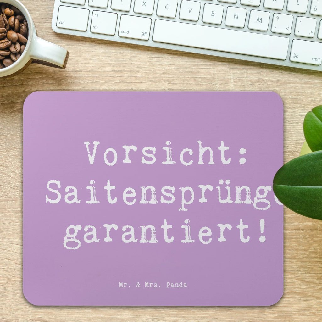 Mauspad Vorsicht: Saitensprünge garantiert! Mousepad, Computer zubehör, Büroausstattung, PC Zubehör, Arbeitszimmer, Mauspad, Einzigartiges Mauspad, Designer Mauspad, Mausunterlage, Mauspad Büro, Instrumente, Geschenke Musiker, Musikliebhaber