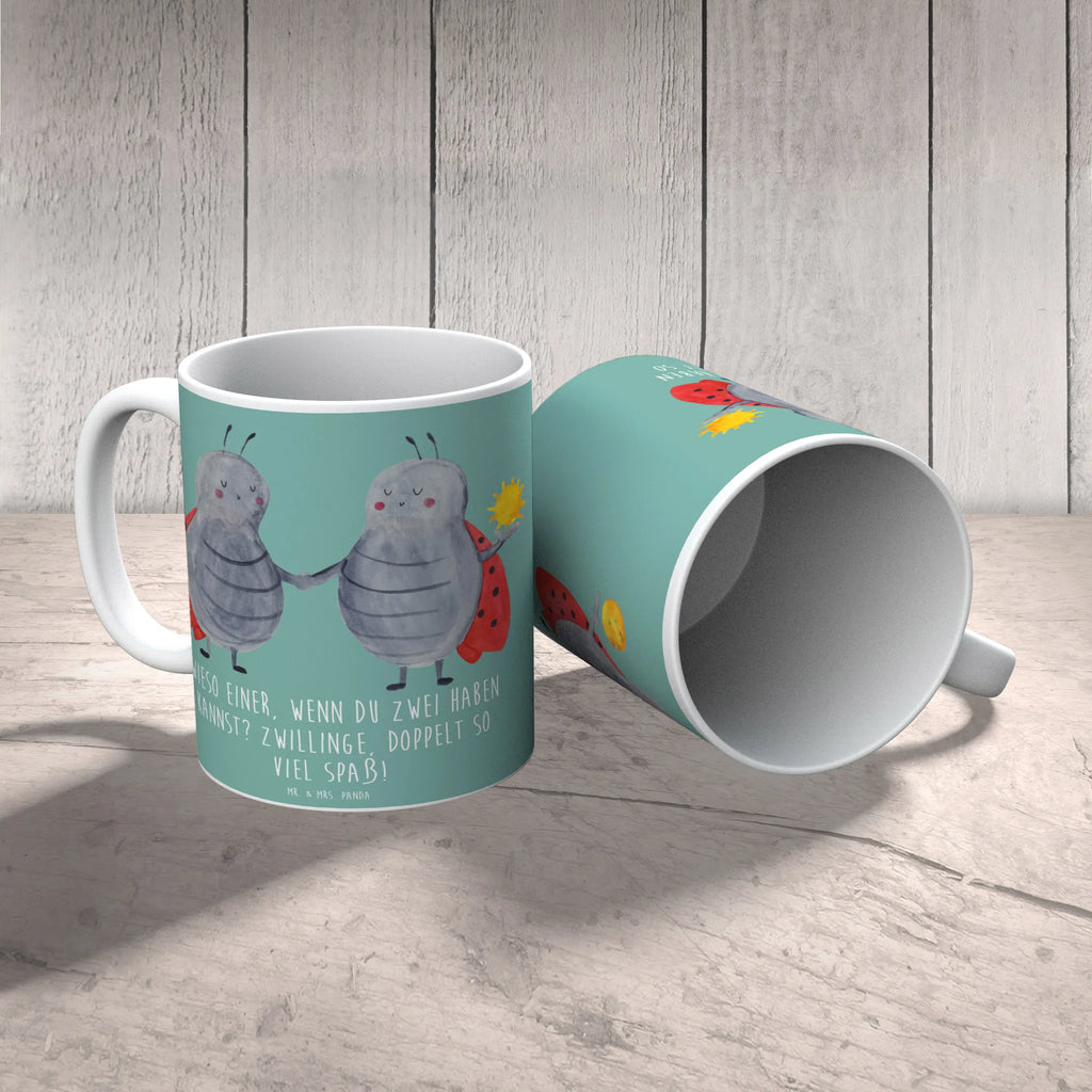 Mug Wieso einer, wenn du zwei haben kannst? Zwillinge, doppelt so viel Spaß! Geschenktasse, Keramiktasse, Tasse, Porzellantasse, Tasse mit Motiven, Kaffeetasse, Tasse mit Zitaten, Teetasse, Bürotasse, Tierkreiszeichen, Sternzeichen, Horoskop, Astrologie, Aszendent