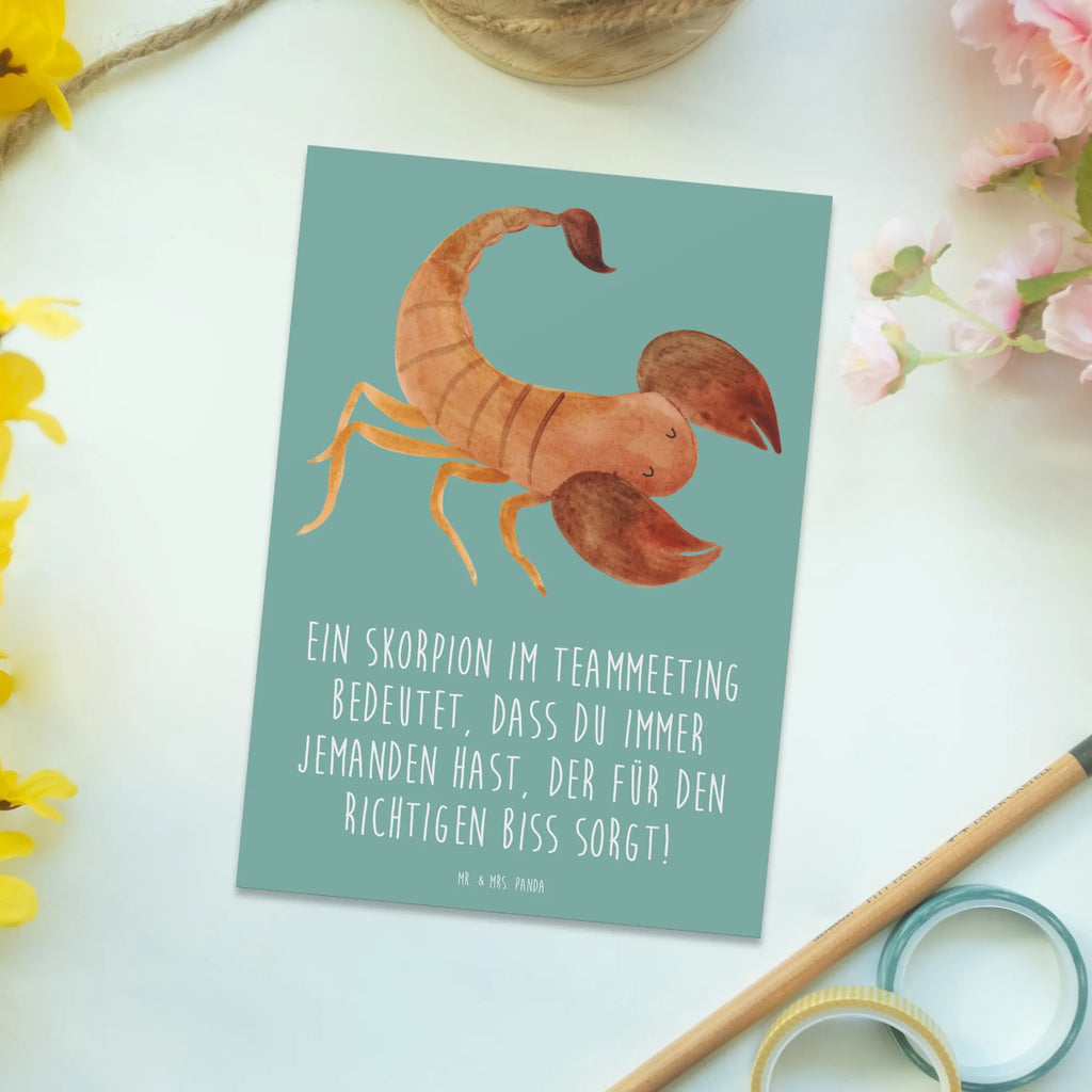 Postcard Ein Skorpion im Teammeeting bedeutet, dass du immer jemanden hast, der für den richtigen Biss sorgt! Grußkarte, Einladungskarte, Postkarte, Ansichtskarten, Karte, Geschenkkarte, Dankeskarte, Einladungskarten Geburtstag, Einladung Geburtstag, Einladung, Ansichtskarte, Geburtstagskarte, Tierkreiszeichen, Sternzeichen, Horoskop, Astrologie, Aszendent