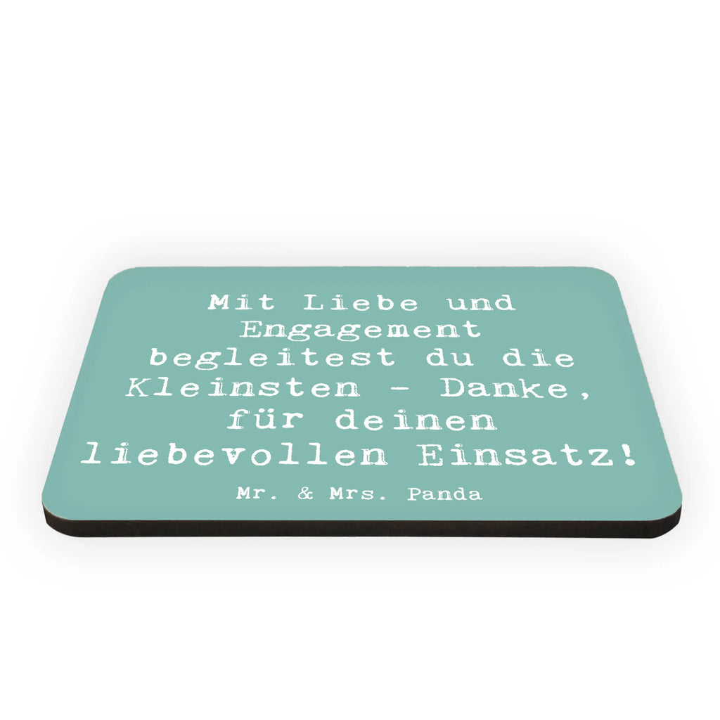 Magnet Saying Mit Liebe und Engagement begleitest du die Kleinsten - Danke, für deinen liebevollen Einsatz! Dekomagnet, Notiz Magnet, Motivmagnete, Kühlschrank Dekoration, Souvenir Magnet, Pinnwandmagnet, Whiteboard Magnet, Kühlschrankmagnet