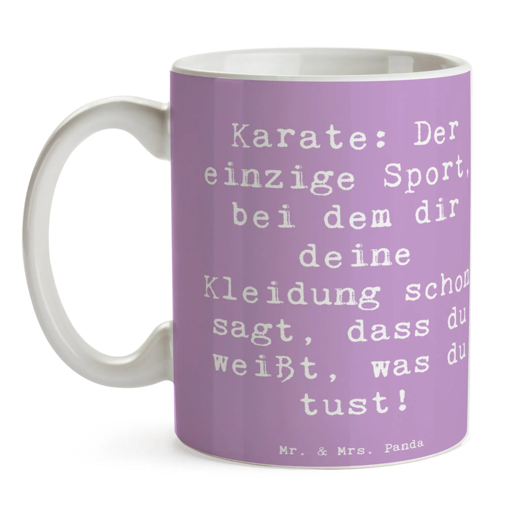 Mug Saying Karate: Der einzige Sport, bei dem dir deine Kleidung schon sagt, dass du weißt, was du tust! Porzellantasse, Keramiktasse, Tasse, Tasse mit Zitaten, Kaffeetasse, Bürotasse, Tasse mit Motiven, Teetasse, Geschenktasse, Geschenk, Sport, Sportart, Hobby, Schenken, Danke, Dankeschön, Auszeichnung, Gewinn, Sportler
