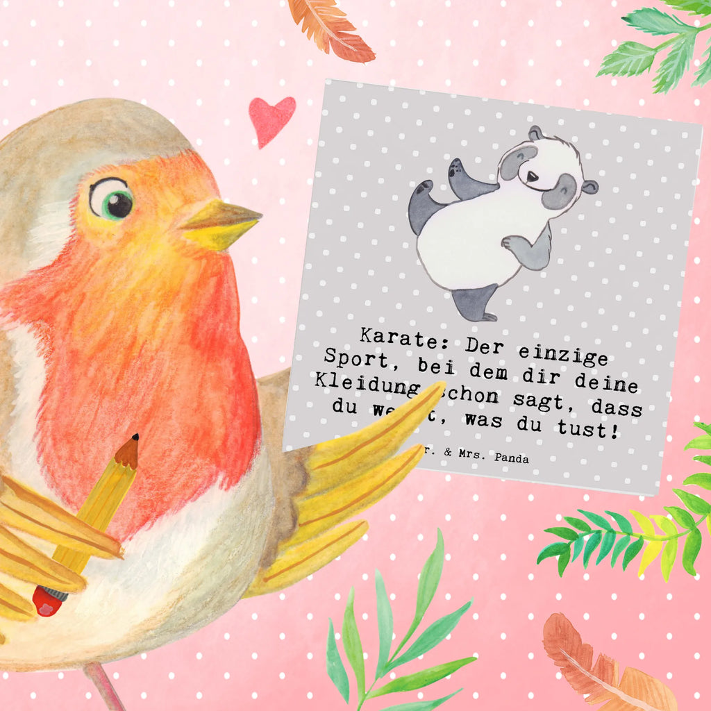 Deluxe Card Karate: Der einzige Sport, bei dem dir deine Kleidung schon sagt, dass du weißt, was du tust! Karte, Glückwunschkarte, Geburtstagskarte, Hochzeitskarte, Hochwertige Grußkarte, Klappkarte, Hochwertige Klappkarte, Grußkarte, Einladungskarte, Geschenk, Sport, Sportart, Hobby, Schenken, Danke, Dankeschön, Auszeichnung, Gewinn, Sportler