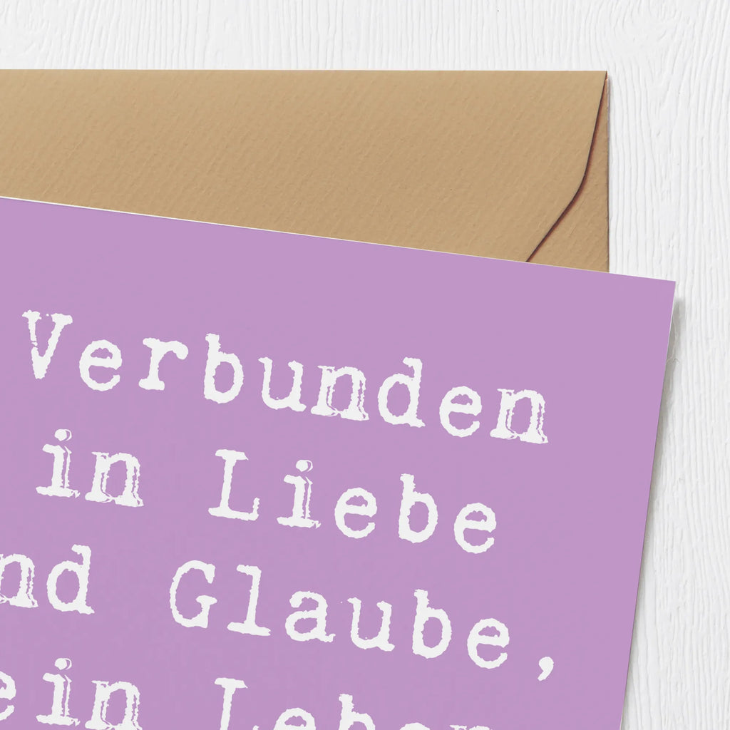 Deluxe Karte Verbunden in Liebe und Glaube, ein Leben lang. Karte, Grußkarte, Klappkarte, Einladungskarte, Glückwunschkarte, Hochzeitskarte, Geburtstagskarte, Hochwertige Grußkarte, Hochwertige Klappkarte, Hochzeit, Hochzeitsgeschenk, Ehe, Hochzeitsfeier, Trauung, Trauungsgeschenk, Verlobungsfeier, Verlobungsgeschenk, Hochzeitsgeschenkideen, Hochzeitsgeschenke für Brautpaar