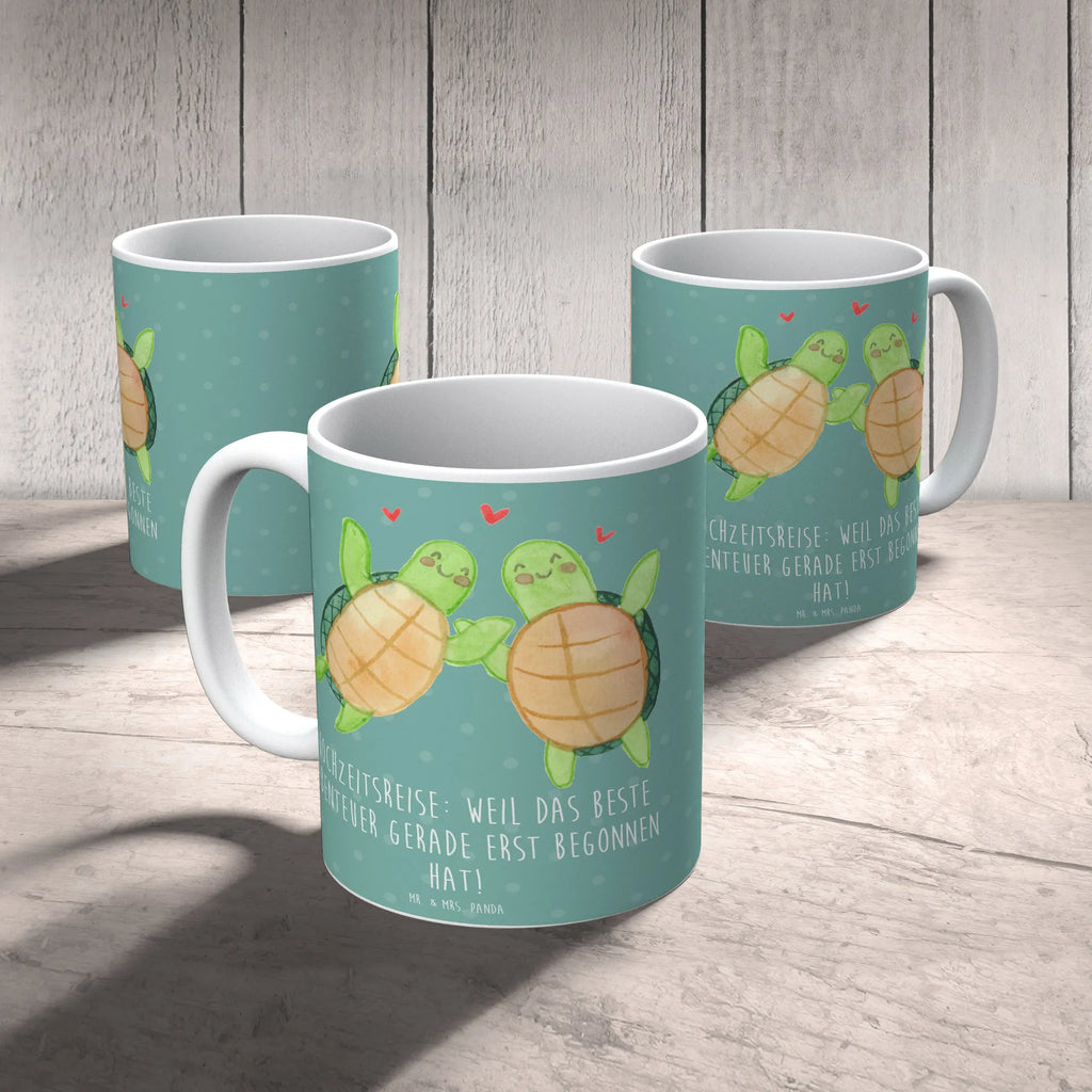 Tasse Hochzeitsreise Abenteuer Porzellantasse, Bürotasse, Geschenktasse, Keramiktasse, Tasse mit Motiven, Kaffeetasse, Tasse mit Zitaten, Tasse, Teetasse, Hochzeit, Hochzeitsgeschenk, Ehe, Hochzeitsfeier, Trauung, Trauungsgeschenk, Hochzeitskarte, Verlobungsfeier, Verlobungsgeschenk, Hochzeitsgeschenkideen, Hochzeitsgeschenke für Brautpaar