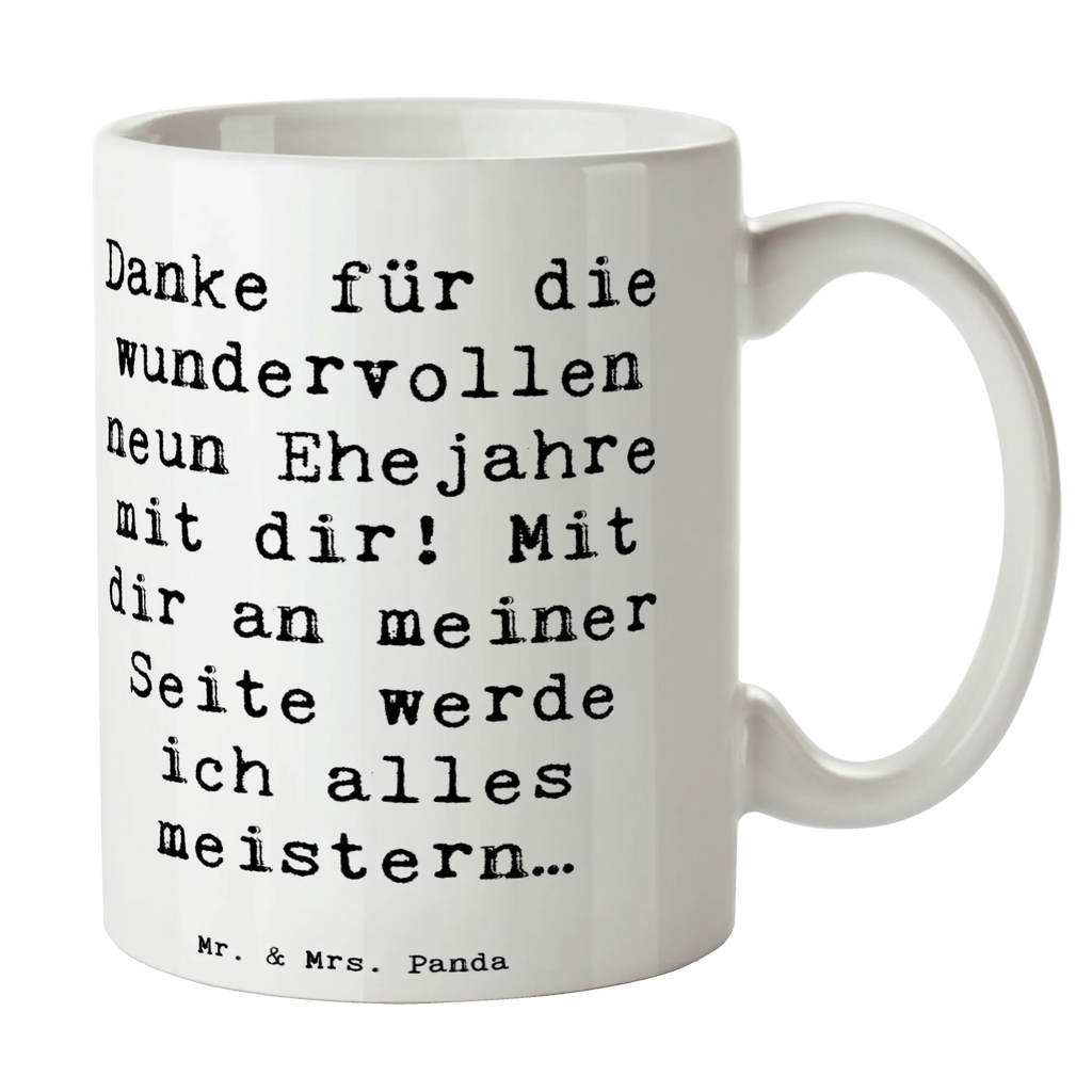 Mug Saying Danke für die wundervollen neun Ehejahre mit dir! Mit dir an meiner Seite werde ich alles meistern… Bürotasse, Tasse mit Motiven, Kaffeetasse, Teetasse, Tasse, Porzellantasse, Geschenktasse, Tasse mit Zitaten, Keramiktasse, Hochzeit, Hochzeitsgeschenk, Ehe, Hochzeitsfeier, Trauung, Trauungsgeschenk, Hochzeitskarte, Verlobungsfeier, Verlobungsgeschenk, Hochzeitsgeschenkideen, Hochzeitsgeschenke für Brautpaar