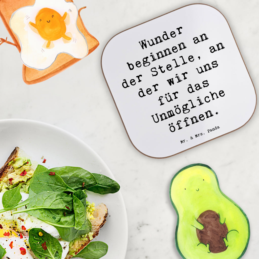 Square coaster Saying Wunder beginnen an der Stelle, an der wir uns für das Unmögliche öffnen. Untersetzer Holz, Untersetzer für Gläser, Glasuntersetzer, Tassen Untersetzer, Untersetzer Gläser, Untersetzer Design, Korkuntersetzer, Getränkeuntersetzer, Untersetzer, Holzuntersetzer, Untersetzer aus Holz, Bierdeckel