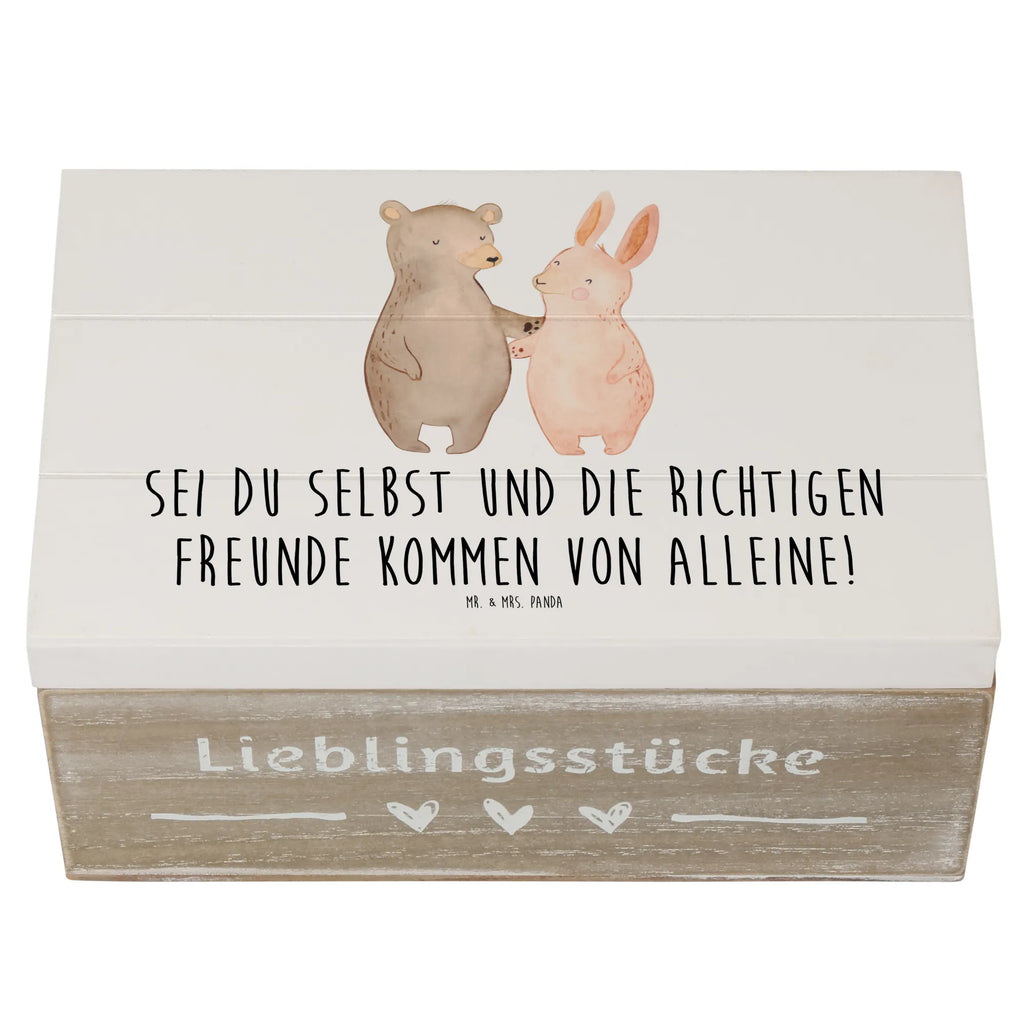 Wooden chest Sei du selbst und die richtigen Freunde kommen von alleine! Schatulle, Aufbewahrungsbox, Geschenkdose, Geschenkbox, Dekokiste, Kiste, Truhe, Schatzkiste, Erinnerungskiste, Holzkiste, XXL, Erinnerungsbox, sprüche, zitate, spruch kollektion, inspiration, motivation, lebensweisheiten, geschenkideen, wanddeko, wohnaccessoires, sprüche sammlung, schöne sprüche, glück, liebe, freude, lächeln, alltag verschönern, nachhaltige geschenke, dekoration, kreativ, einzigartig, shopify, mr and mrs panda