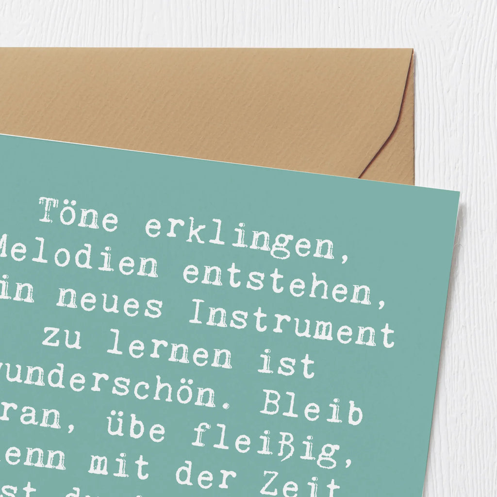 Deluxe Card Saying Töne erklingen, Melodien entstehen, ein neues Instrument zu lernen ist wunderschön. Bleib dran, übe fleißig, denn mit der Zeit wirst du immer besser und erreichst dein Ziel! Klappkarte, Hochwertige Grußkarte, Karte, Hochwertige Klappkarte, Einladungskarte, Grußkarte, Glückwunschkarte, Geburtstagskarte, Hochzeitskarte