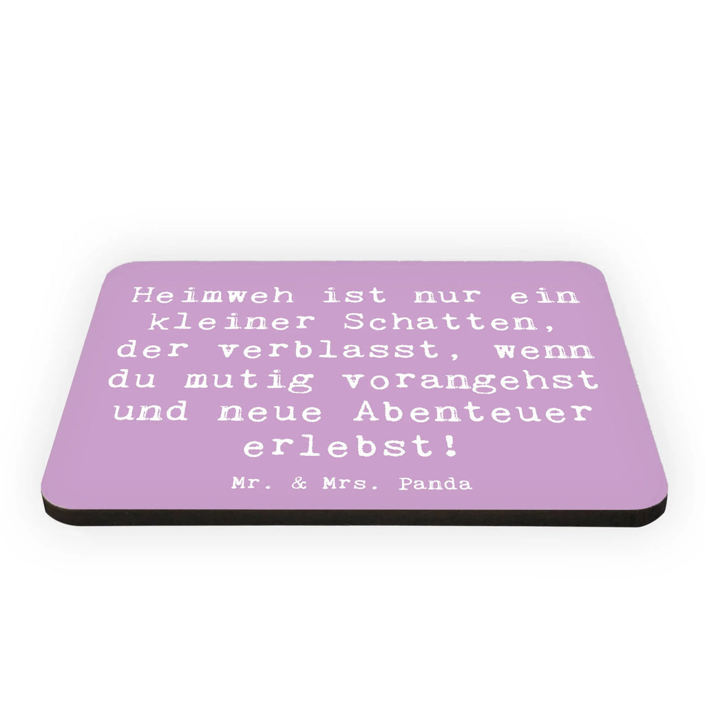 Magnet Saying Heimweh ist nur ein kleiner Schatten, der verblasst, wenn du mutig vorangehst und neue Abenteuer erlebst! spruchmagnet, Kühlschrankmagnet, holz whiteboardmagnet, einkaufszettelmagnet, Dekomagnet, Pinnwandmagnet, mdf magnet, tafelmagnet, designmagnet, holzmagnet, holz kühlschrankmagnet, notizmagnet, wandmagnet, büromagnet, Fridge Magnet, haftmagnet, whiteboardmagnet, zettelhalter, memomagnet, rechteckmagnet, bildmagnet, Notizhalter, magnet, küchenmagnet, Dekoration, sprüche, zitate, spruch kollektion, inspiration, motivation, lebensweisheiten, geschenkideen, wanddeko, wohnaccessoires, sprüche sammlung, schöne sprüche, glück, liebe, freude, Lächeln, alltag verschönern, nachhaltige geschenke, Kreativ, Einzigartig, shopify, mr and mrs panda