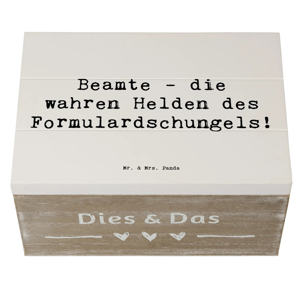 Holzkiste Spruch Beamtin Heldin box holz, Holztruhe, Schatulle, Holzboxen, aufbewahrungstruhe, kiste holz, aufbewahrungsboxen, Holzkisten, Box aus Holz, Holzbox mit Deckel, Aufbewahrungsbox, Holzkiste, aufbewahrungskisten, holztruhen, holzkästchen, Holzbox, Aufbewahrungsbox aus Holz, Holzkiste mit Deckel, aufbewahrungskiste mit deckel, Holz Aufbewahrungsbox, Aufbewahrungsbox Holz, holzschachtel, Aufbewahrungskiste, truhe holz, holzschatulle, Schenken, Jubiläum, Firma, Mitarbeiter, Arbeitskollege, Kollegin, Kollege, Rente, Abschied, Ausbildung, Beruf, Dankeschön, Danke, Geschenk