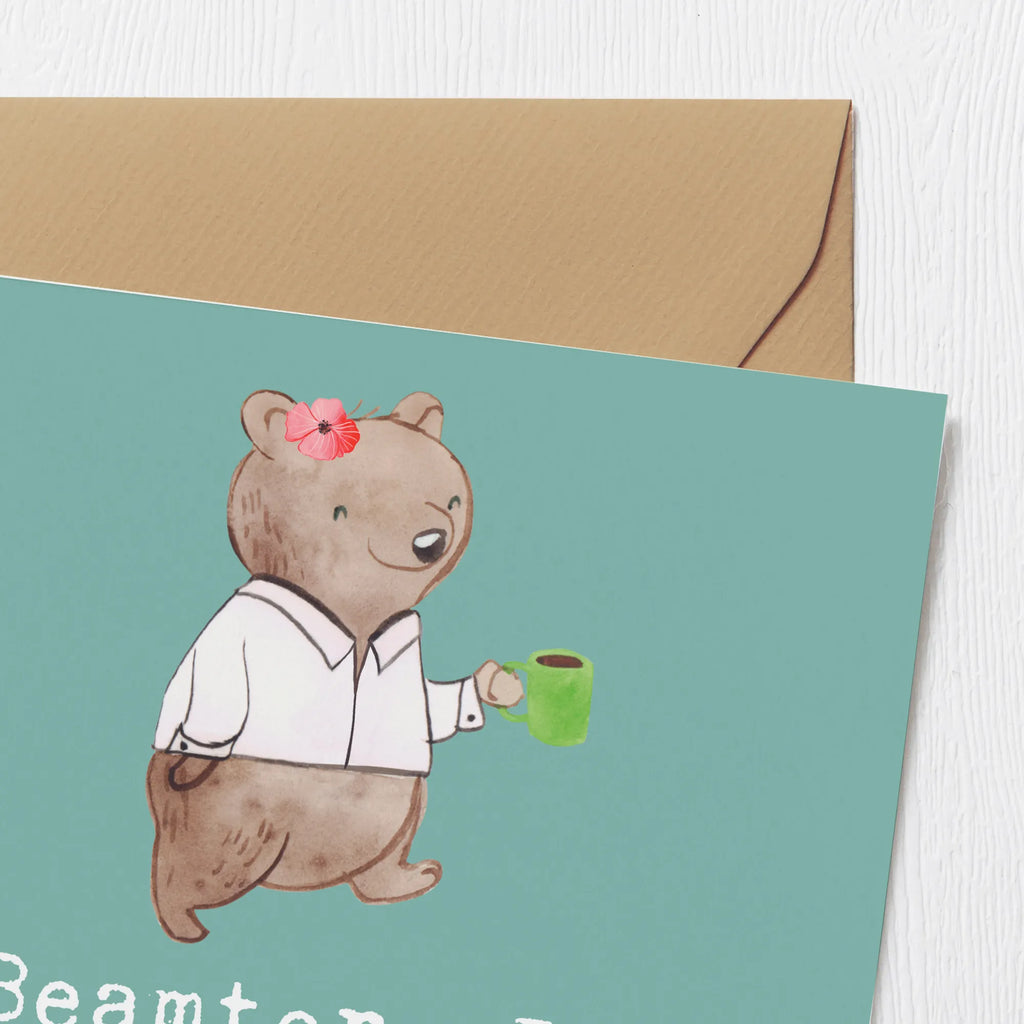 Deluxe Card Beamter: Der Meister des Kaffeekochens. Karte, Hochzeitskarte, Hochwertige Grußkarte, Einladungskarte, Grußkarte, Geburtstagskarte, Hochwertige Klappkarte, Klappkarte, Glückwunschkarte, Beruf, Ausbildung, Jubiläum, Abschied, Rente, Kollege, Kollegin, Geschenk, Schenken, Arbeitskollege, Mitarbeiter, Firma, Danke, Dankeschön