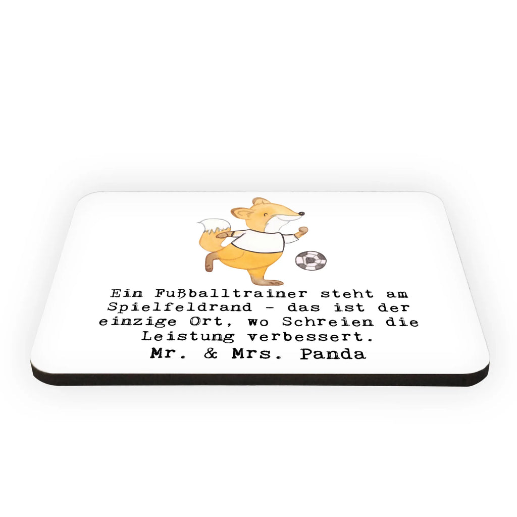 Magnet Ein Fußballtrainer steht am Spielfeldrand - das ist der einzige Ort, wo Schreien die Leistung verbessert. Kühlschrank Dekoration, Pinnwandmagnet, Motivmagnete, Souvenir Magnet, Kühlschrankmagnet, Dekomagnet, Notiz Magnet, Whiteboard Magnet, Beruf, Ausbildung, Jubiläum, Abschied, Rente, Kollege, Kollegin, Geschenk, Schenken, Arbeitskollege, Mitarbeiter, Firma, Danke, Dankeschön