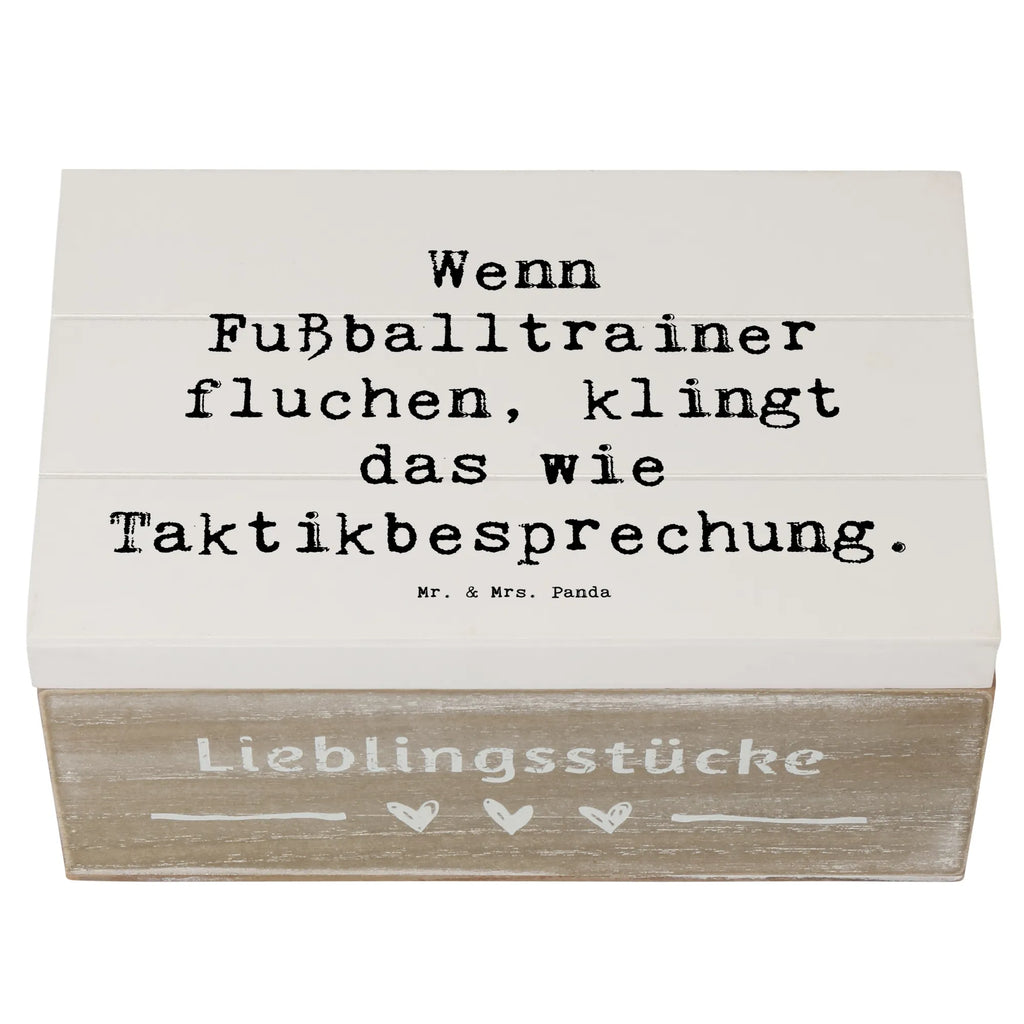 Wooden chest Saying Wenn Fußballtrainer fluchen, klingt das wie Taktikbesprechung. Erinnerungskiste, XXL, Geschenkbox, Geschenkdose, Kiste, Dekokiste, Erinnerungsbox, Truhe, Holzkiste, Schatulle, Schatzkiste, Aufbewahrungsbox, Beruf, Ausbildung, Jubiläum, Abschied, Rente, Kollege, Kollegin, Geschenk, Schenken, Arbeitskollege, Mitarbeiter, Firma, Danke, Dankeschön