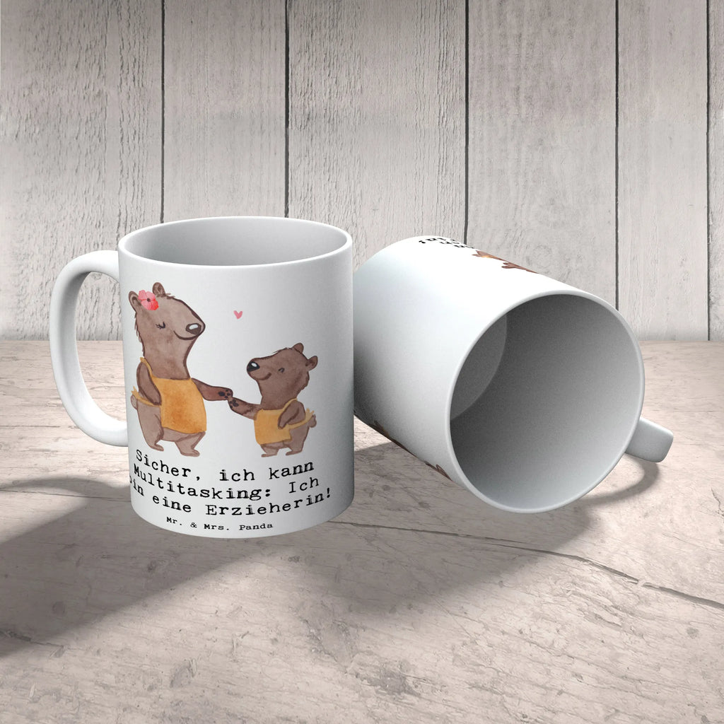 Mug Sicher, ich kann Multitasking: Ich bin eine Erzieherin! Tasse, Kaffeetasse, Porzellantasse, Bürotasse, Geschenktasse, Keramiktasse, Tasse mit Motiven, Tasse mit Zitaten, Teetasse, Beruf, Ausbildung, Jubiläum, Abschied, Rente, Kollege, Kollegin, Geschenk, Schenken, Arbeitskollege, Mitarbeiter, Firma, Danke, Dankeschön