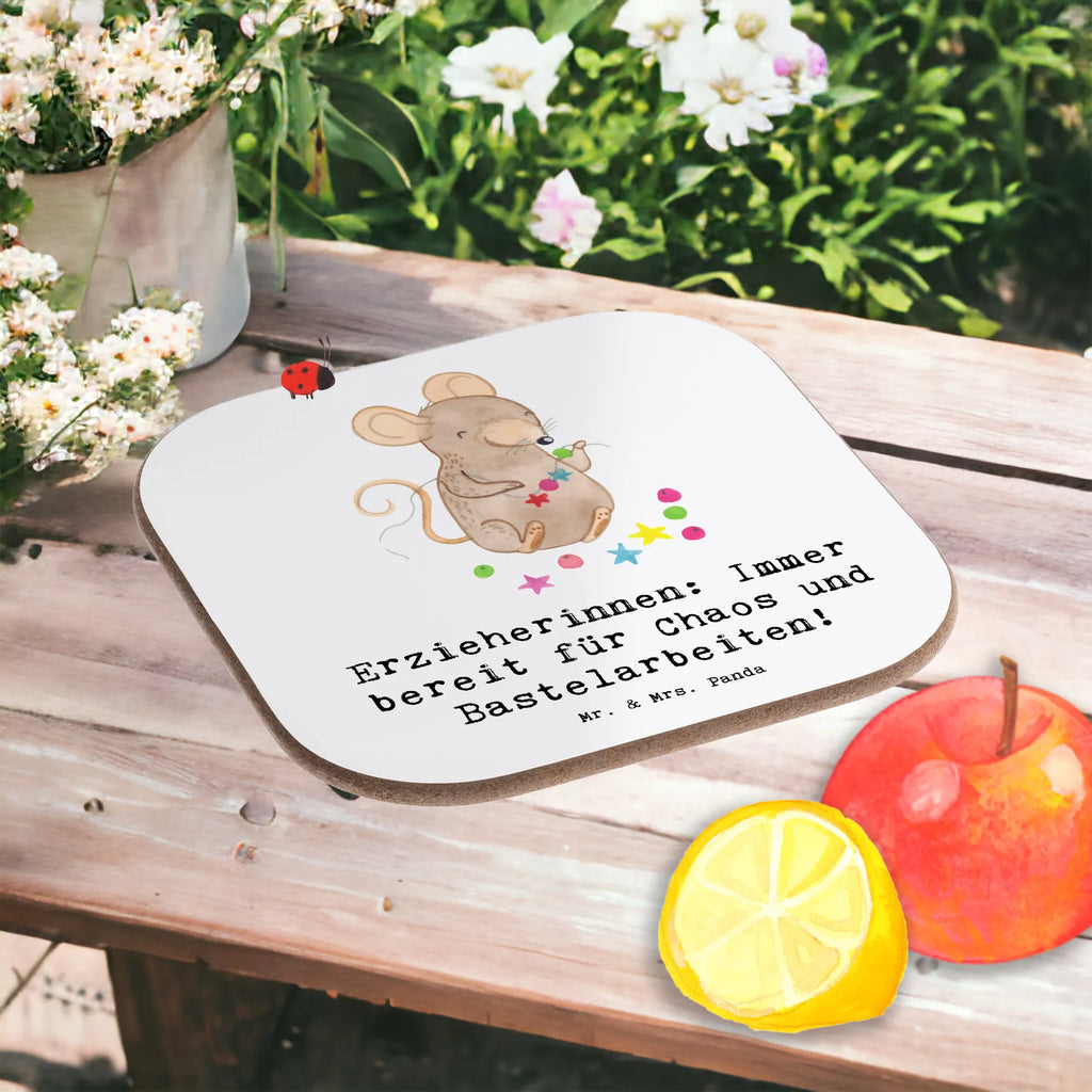 Square coaster Erzieherinnen: Immer bereit für Chaos und Bastelarbeiten! Getränkeuntersetzer, Glasuntersetzer, Untersetzer für Gläser, Untersetzer, Untersetzer aus Holz, Holzuntersetzer, Korkuntersetzer, Tassen Untersetzer, Untersetzer Gläser, Bierdeckel, Untersetzer Design, Untersetzer Holz, Beruf, Ausbildung, Jubiläum, Abschied, Rente, Kollege, Kollegin, Geschenk, Schenken, Arbeitskollege, Mitarbeiter, Firma, Danke, Dankeschön