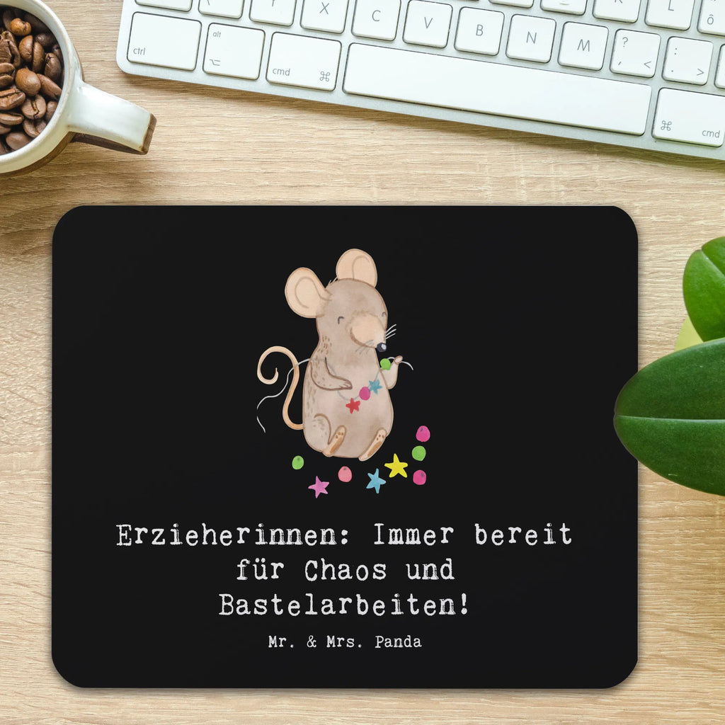 Mouse mat Erzieherinnen: Immer bereit für Chaos und Bastelarbeiten! PC Zubehör, Mousepad, Büroausstattung, Mauspad, Mausunterlage, Einzigartiges Mauspad, Mauspad Büro, Arbeitszimmer, Computer zubehör, Designer Mauspad, Beruf, Ausbildung, Jubiläum, Abschied, Rente, Kollege, Kollegin, Geschenk, Schenken, Arbeitskollege, Mitarbeiter, Firma, Danke, Dankeschön