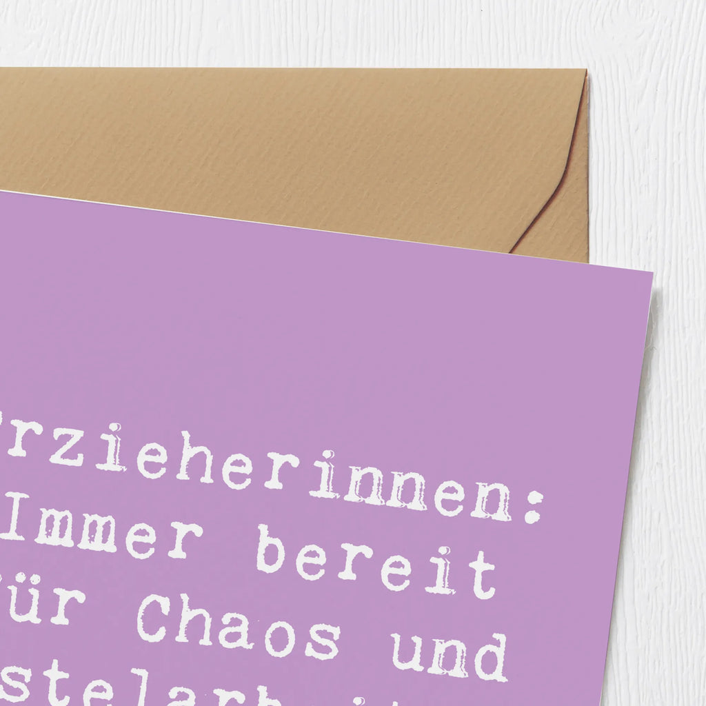 Deluxe Card Saying Erzieherinnen: Immer bereit für Chaos und Bastelarbeiten! Grußkarte, Einladungskarte, Klappkarte, Geburtstagskarte, Karte, Hochwertige Grußkarte, Glückwunschkarte, Hochwertige Klappkarte, Hochzeitskarte, Beruf, Ausbildung, Jubiläum, Abschied, Rente, Kollege, Kollegin, Geschenk, Schenken, Arbeitskollege, Mitarbeiter, Firma, Danke, Dankeschön