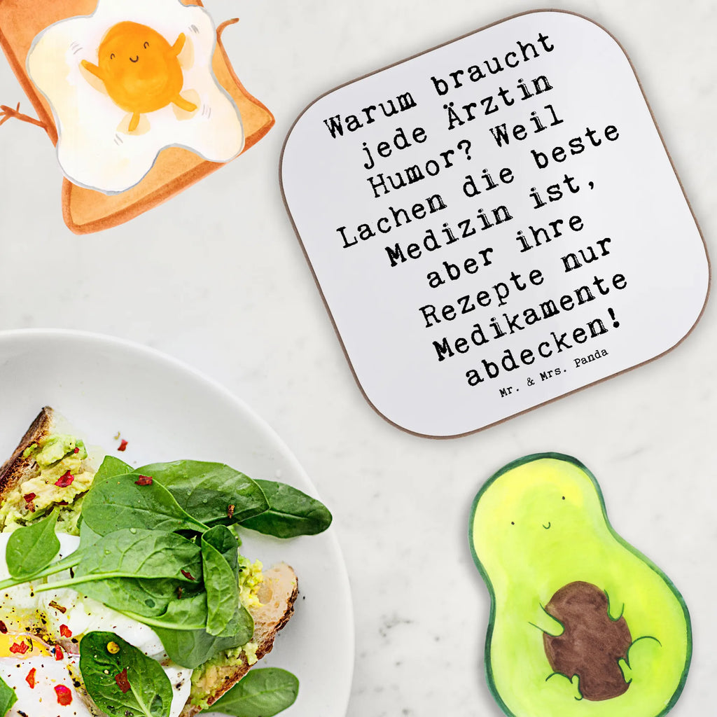Square coaster Saying Warum braucht jede Ärztin Humor? Weil Lachen die beste Medizin ist, aber ihre Rezepte nur Medikamente abdecken! Bierdeckel, Tassen Untersetzer, Untersetzer Gläser, Untersetzer Holz, Untersetzer aus Holz, Getränkeuntersetzer, Korkuntersetzer, Holzuntersetzer, Untersetzer, Glasuntersetzer, Untersetzer für Gläser, Untersetzer Design, Beruf, Ausbildung, Jubiläum, Abschied, Rente, Kollege, Kollegin, Geschenk, Schenken, Arbeitskollege, Mitarbeiter, Firma, Danke, Dankeschön