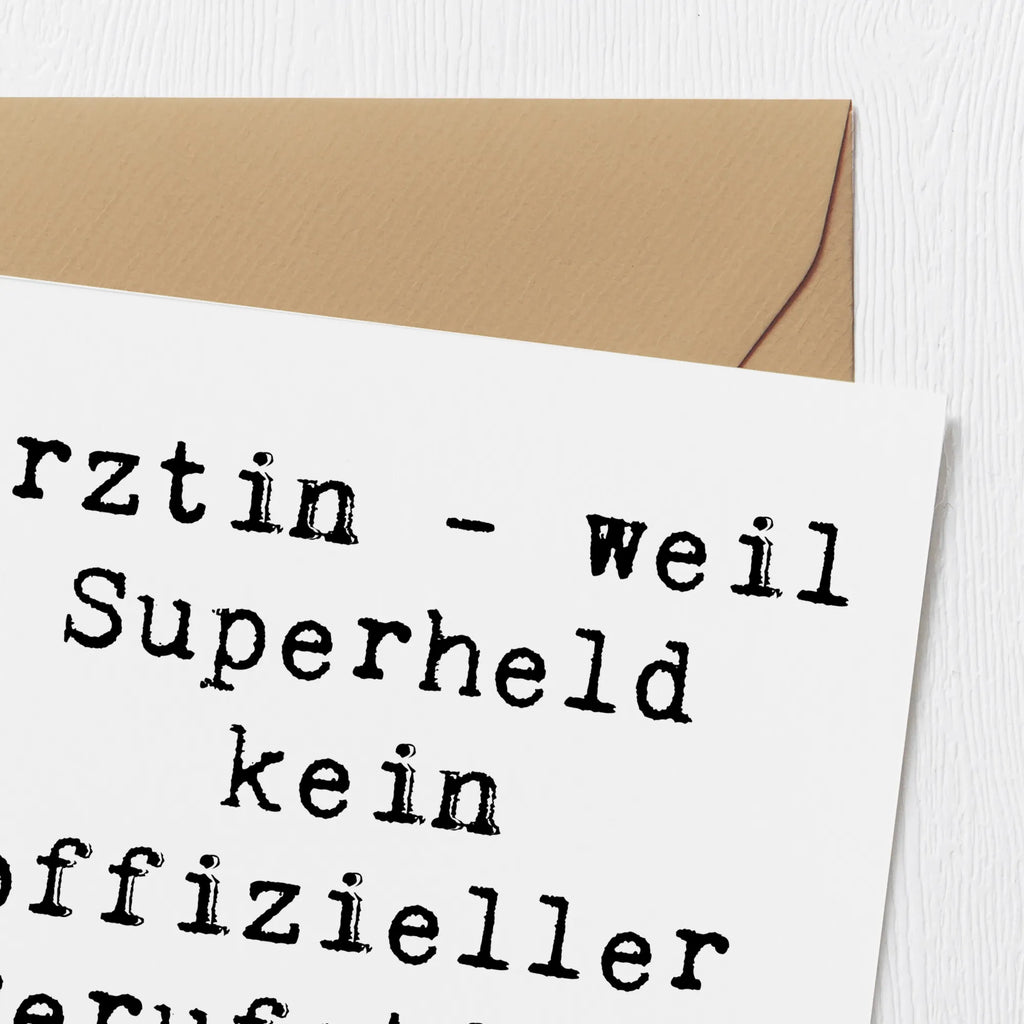 Deluxe Karte Spruch Ärztin Superheld Hochzeitskarte, Geburtstagskarte, Einladungskarte, Karte, Klappkarte, Hochwertige Grußkarte, Glückwunschkarte, Grußkarte, Hochwertige Klappkarte, Beruf, Ausbildung, Jubiläum, Abschied, Rente, Kollege, Kollegin, Geschenk, Schenken, Arbeitskollege, Mitarbeiter, Firma, Danke, Dankeschön