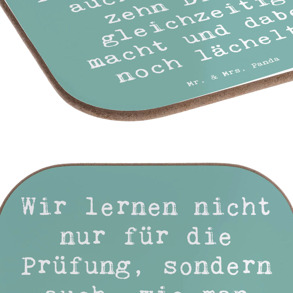 Square coaster Saying Wir lernen nicht nur für die Prüfung, sondern auch, wie man zehn Dinge gleichzeitig macht und dabei noch lächelt! Getränkeuntersetzer, Tassen Untersetzer, Untersetzer für Gläser, Untersetzer Design, Untersetzer, Untersetzer aus Holz, Holzuntersetzer, Korkuntersetzer, Untersetzer Holz, Glasuntersetzer, Bierdeckel, Untersetzer Gläser, Beruf, Ausbildung, Jubiläum, Abschied, Rente, Kollege, Kollegin, Geschenk, Schenken, Arbeitskollege, Mitarbeiter, Firma, Danke, Dankeschön