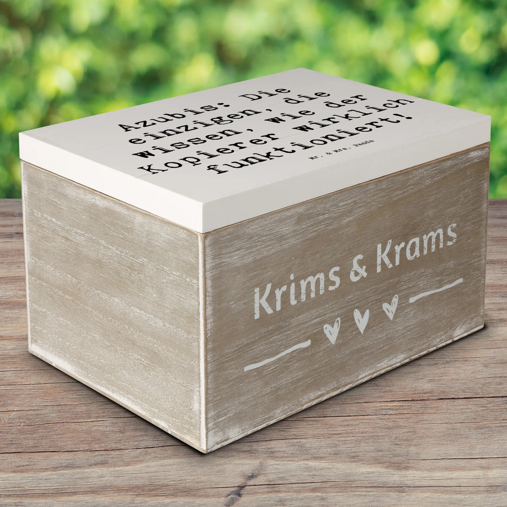 Wooden chest Saying Azubis: Die einzigen, die wissen, wie der Kopierer wirklich funktioniert! Holzkiste, Kiste, Schatzkiste, Geschenkbox, Schatulle, Erinnerungsbox, Geschenkdose, Erinnerungskiste, XXL, Truhe, Dekokiste, Aufbewahrungsbox, Beruf, Ausbildung, Jubiläum, Abschied, Rente, Kollege, Kollegin, Geschenk, Schenken, Arbeitskollege, Mitarbeiter, Firma, Danke, Dankeschön