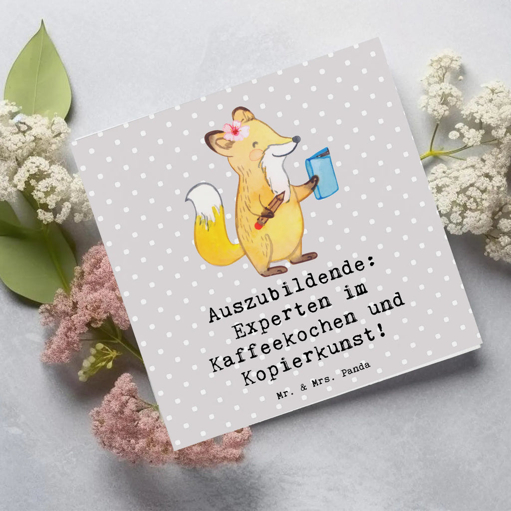 Deluxe Card Auszubildende: Experten im Kaffeekochen und Kopierkunst! Grußkarte, Einladungskarte, Hochwertige Klappkarte, Hochzeitskarte, Hochwertige Grußkarte, Geburtstagskarte, Karte, Glückwunschkarte, Klappkarte, Beruf, Ausbildung, Jubiläum, Abschied, Rente, Kollege, Kollegin, Geschenk, Schenken, Arbeitskollege, Mitarbeiter, Firma, Danke, Dankeschön