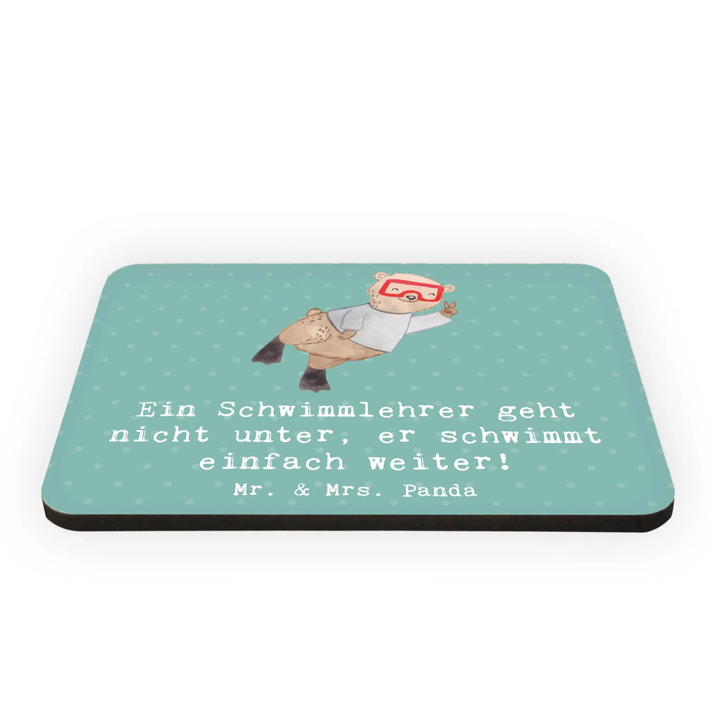 Magnet Ein Schwimmlehrer geht nicht unter, er schwimmt einfach weiter! Kühlschrank Dekoration, Whiteboard Magnet, Kühlschrankmagnet, Dekomagnet, Pinnwandmagnet, Souvenir Magnet, Notiz Magnet, Motivmagnete, Beruf, Ausbildung, Jubiläum, Abschied, Rente, Kollege, Kollegin, Geschenk, Schenken, Arbeitskollege, Mitarbeiter, Firma, Danke, Dankeschön
